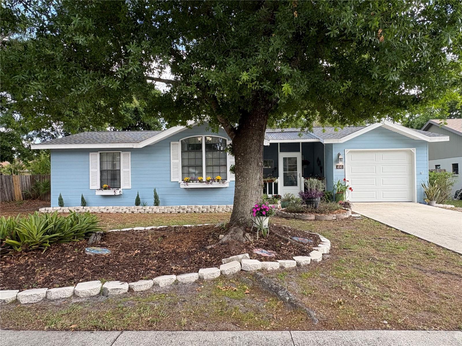 4045 PALAU DR