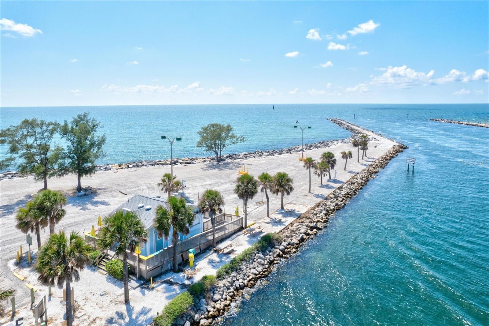 3310 SIESTA DR