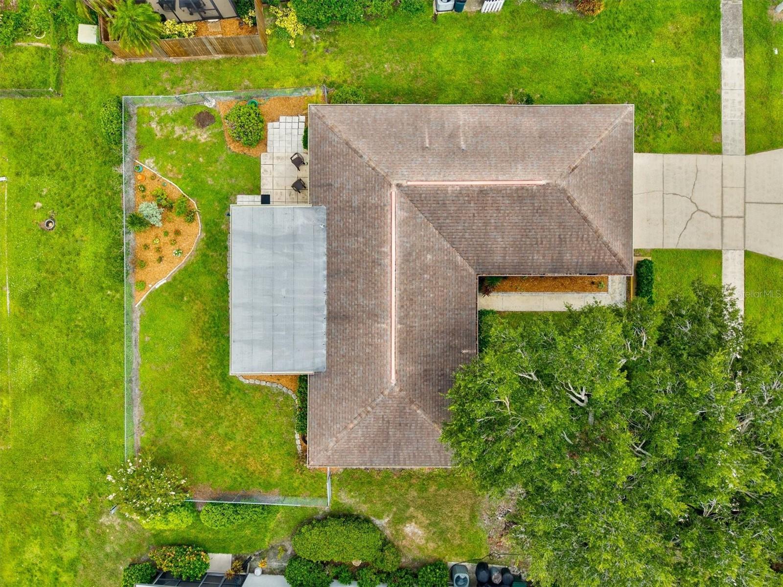 3977 LEMONWOOD DR