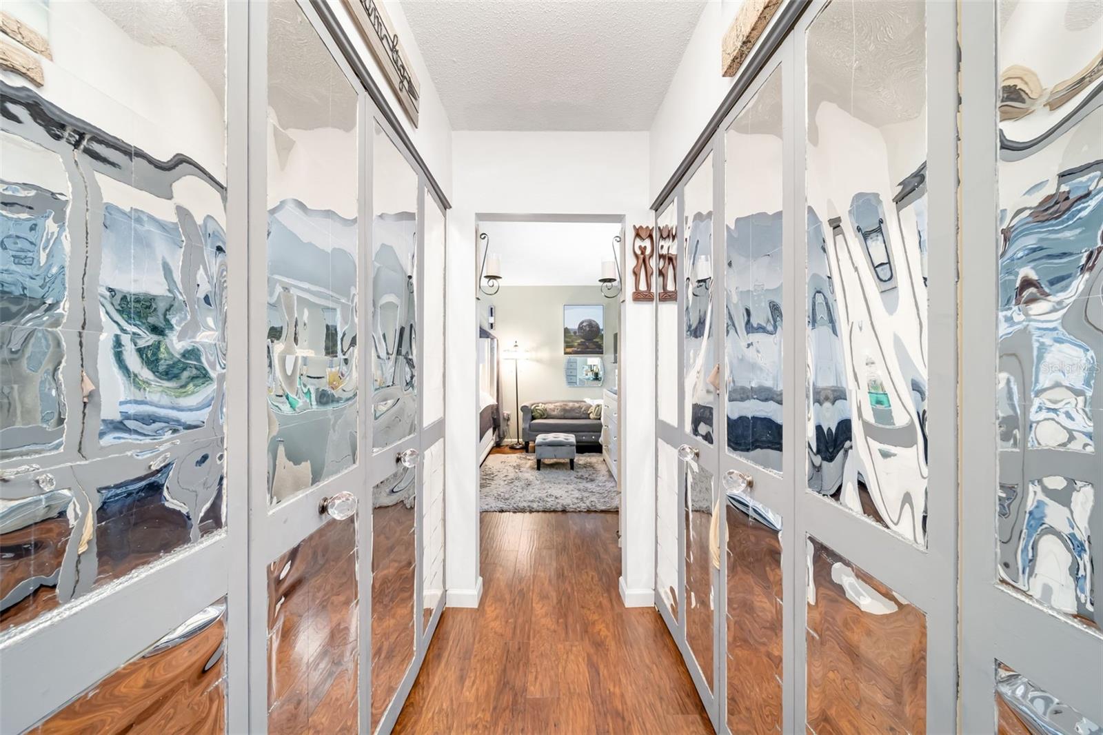 7236 LAS CASAS DR
