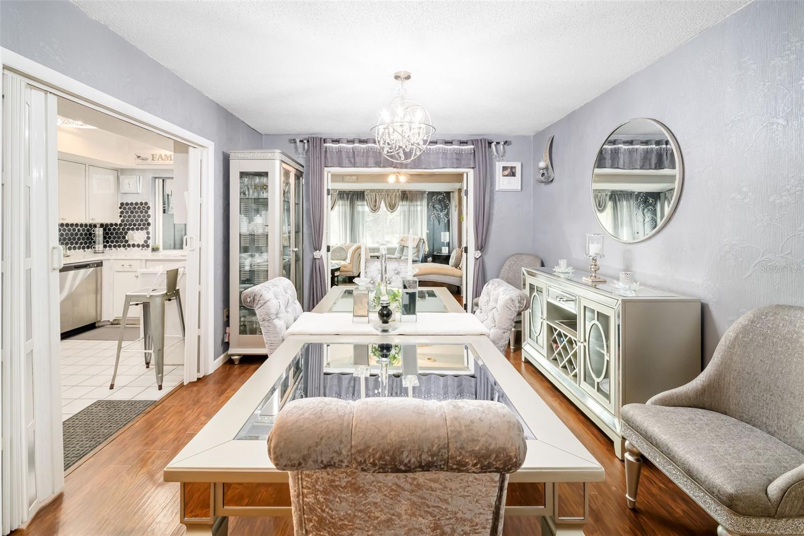 7236 LAS CASAS DR