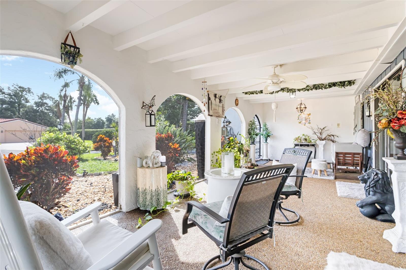 7236 LAS CASAS DR