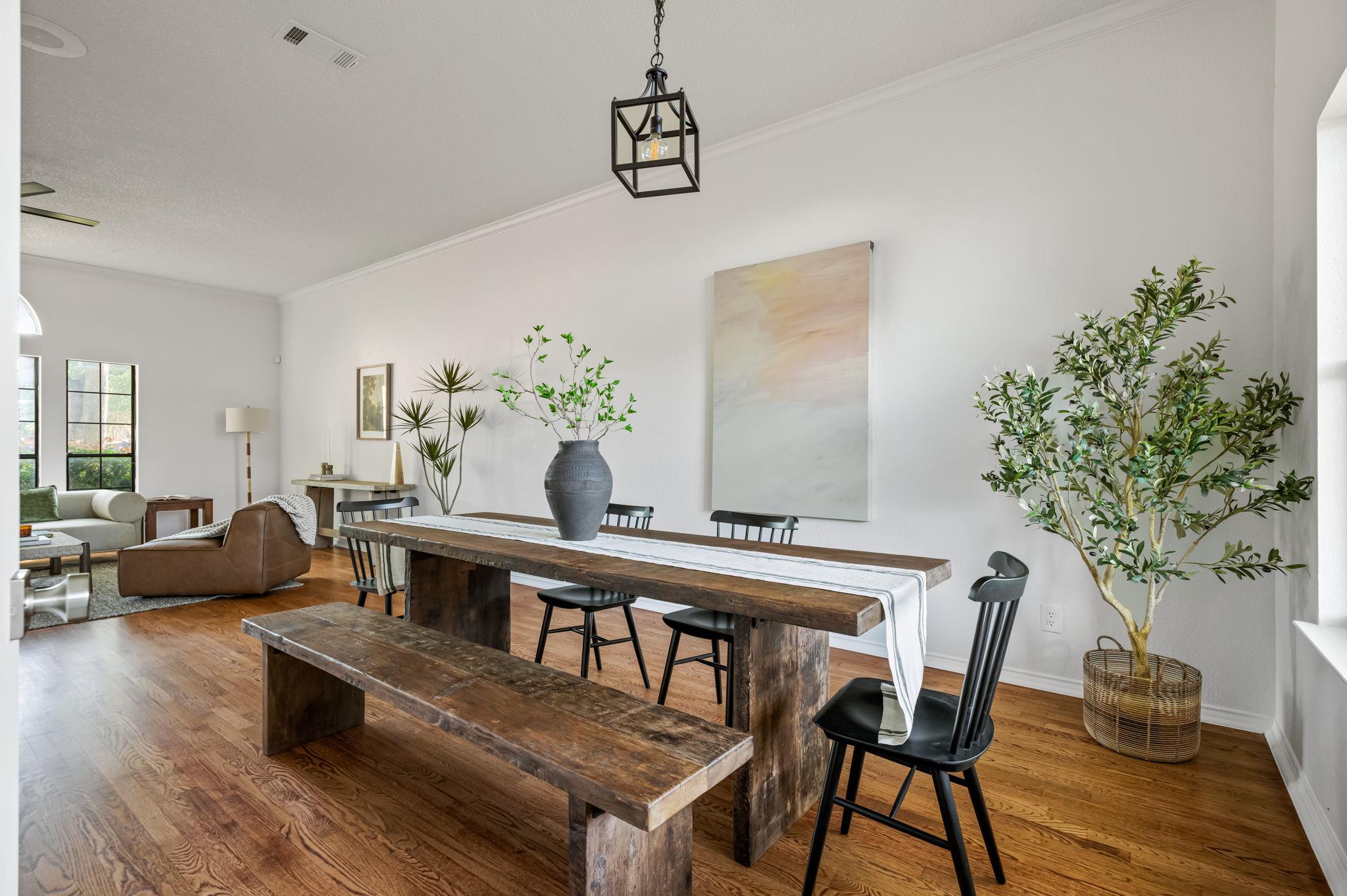 1106 Split Oak CV