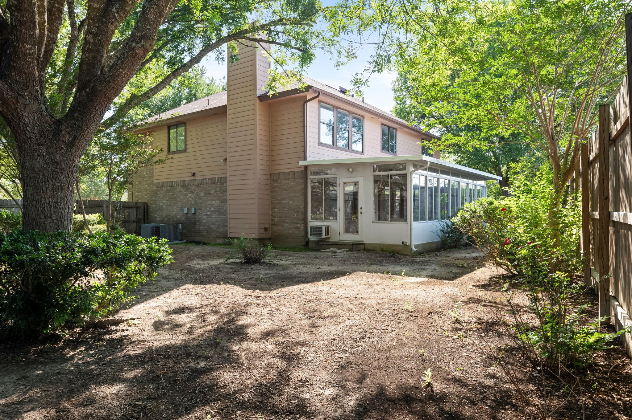 1106 Split Oak CV