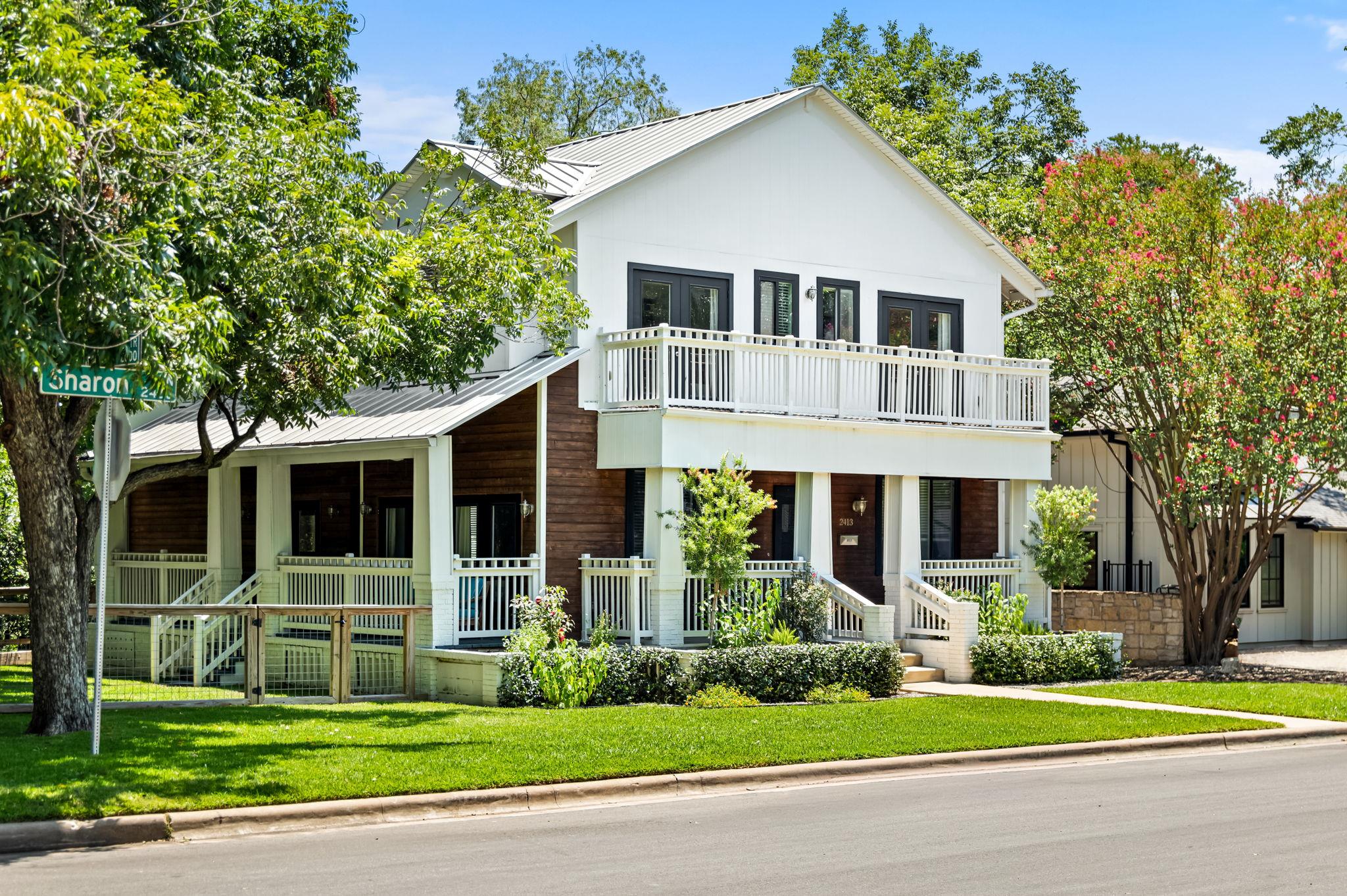 2413 Sharon LN