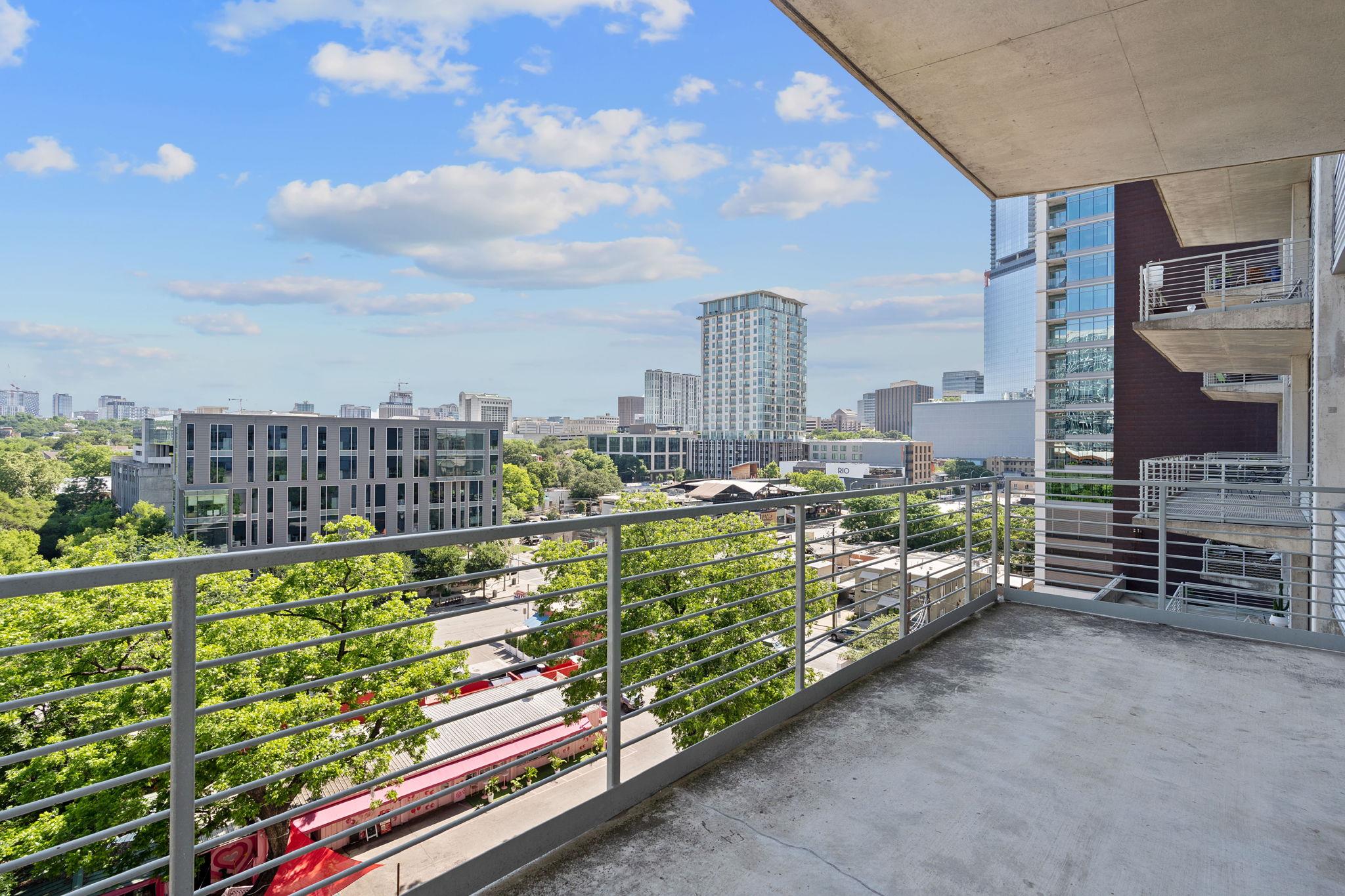800 W 5th ST # 702