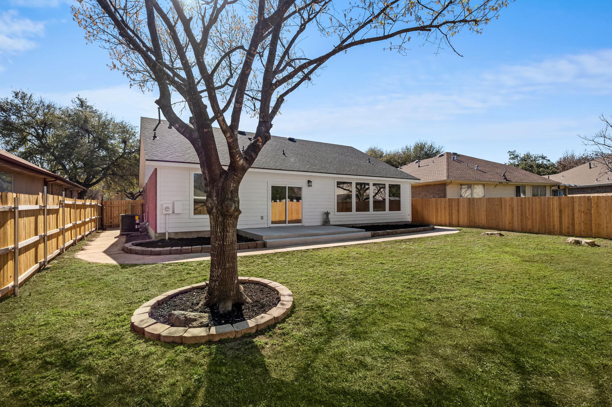 1516 Natural Bridge LN