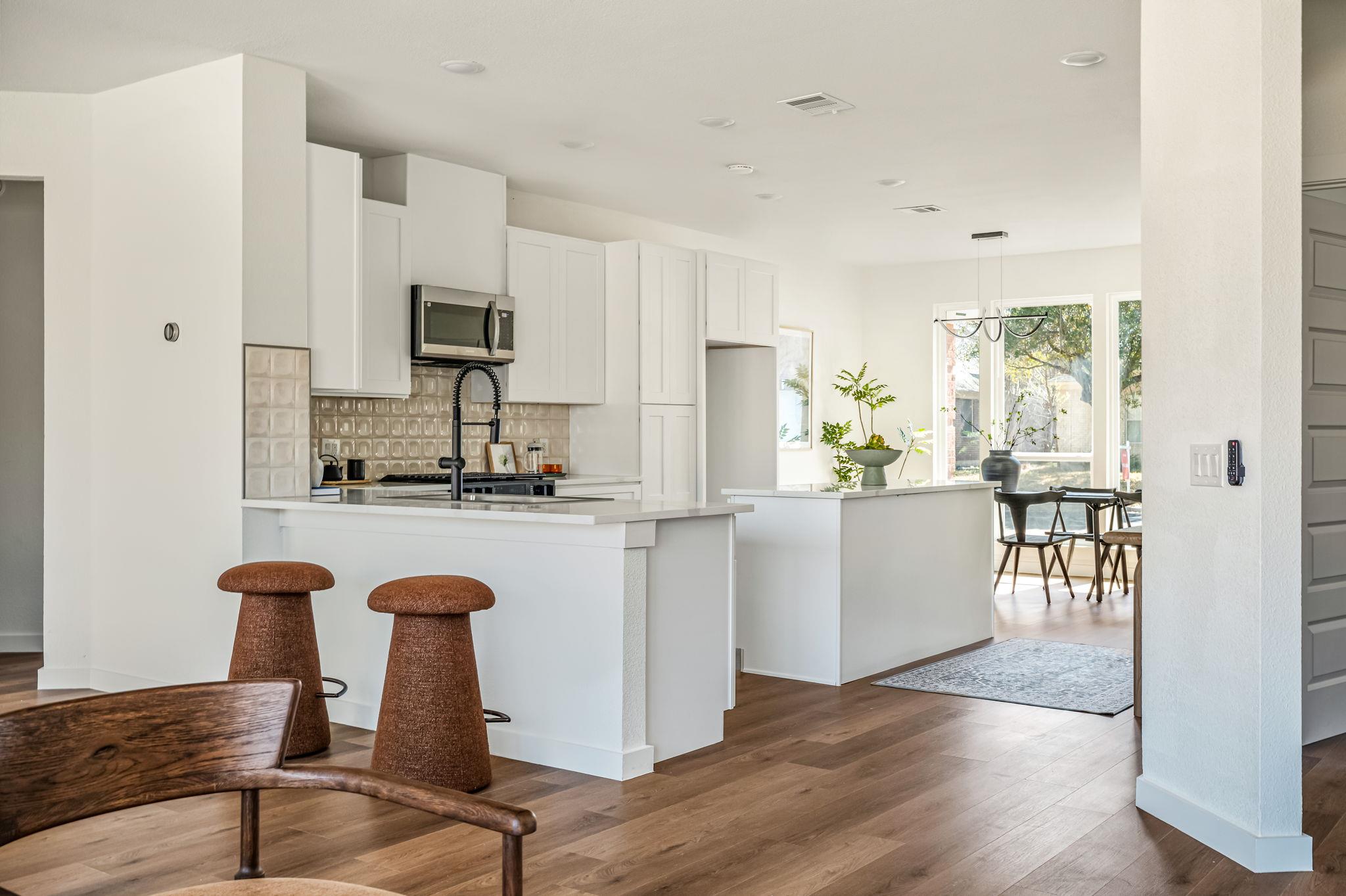 1516 Natural Bridge LN