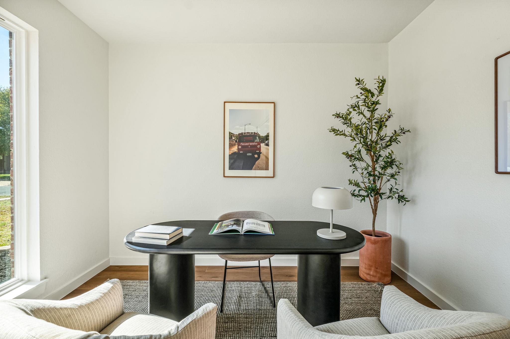 1516 Natural Bridge LN