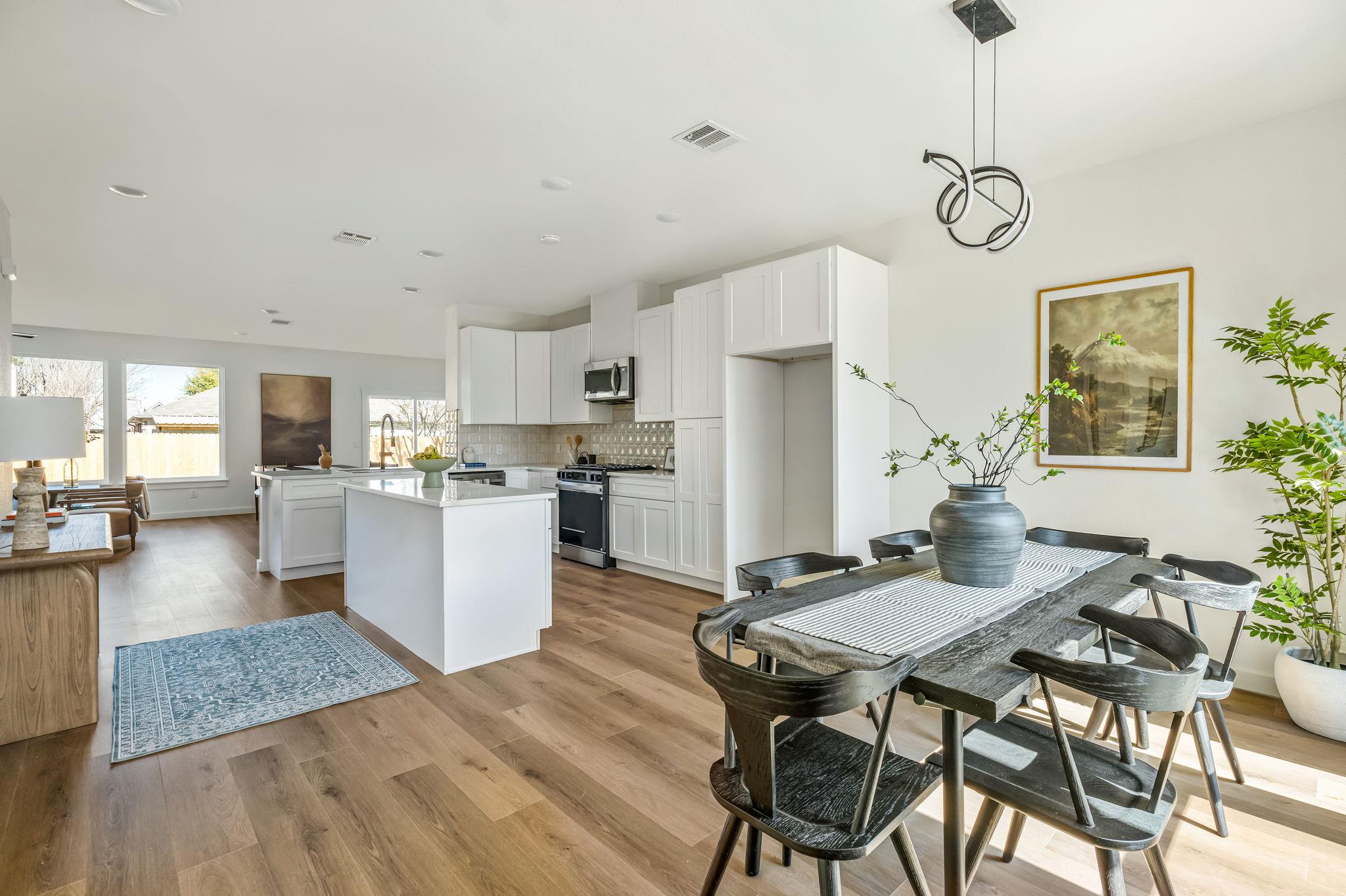 1516 Natural Bridge LN