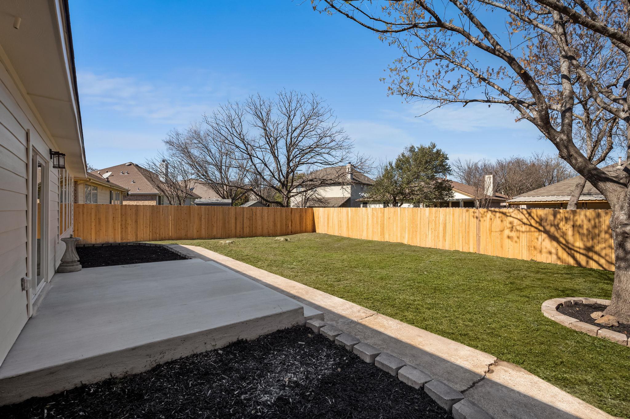 1516 Natural Bridge LN