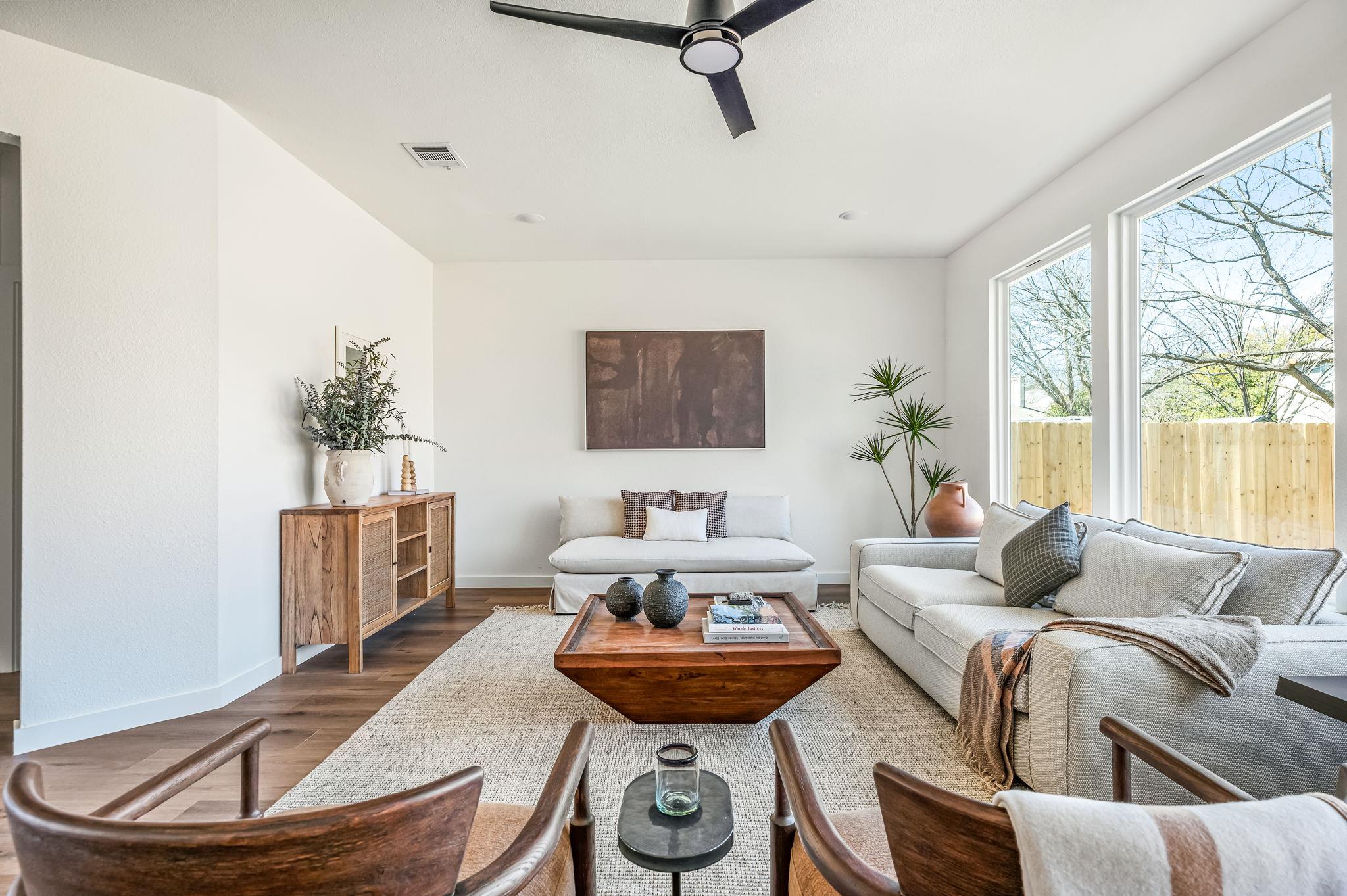 1516 Natural Bridge LN