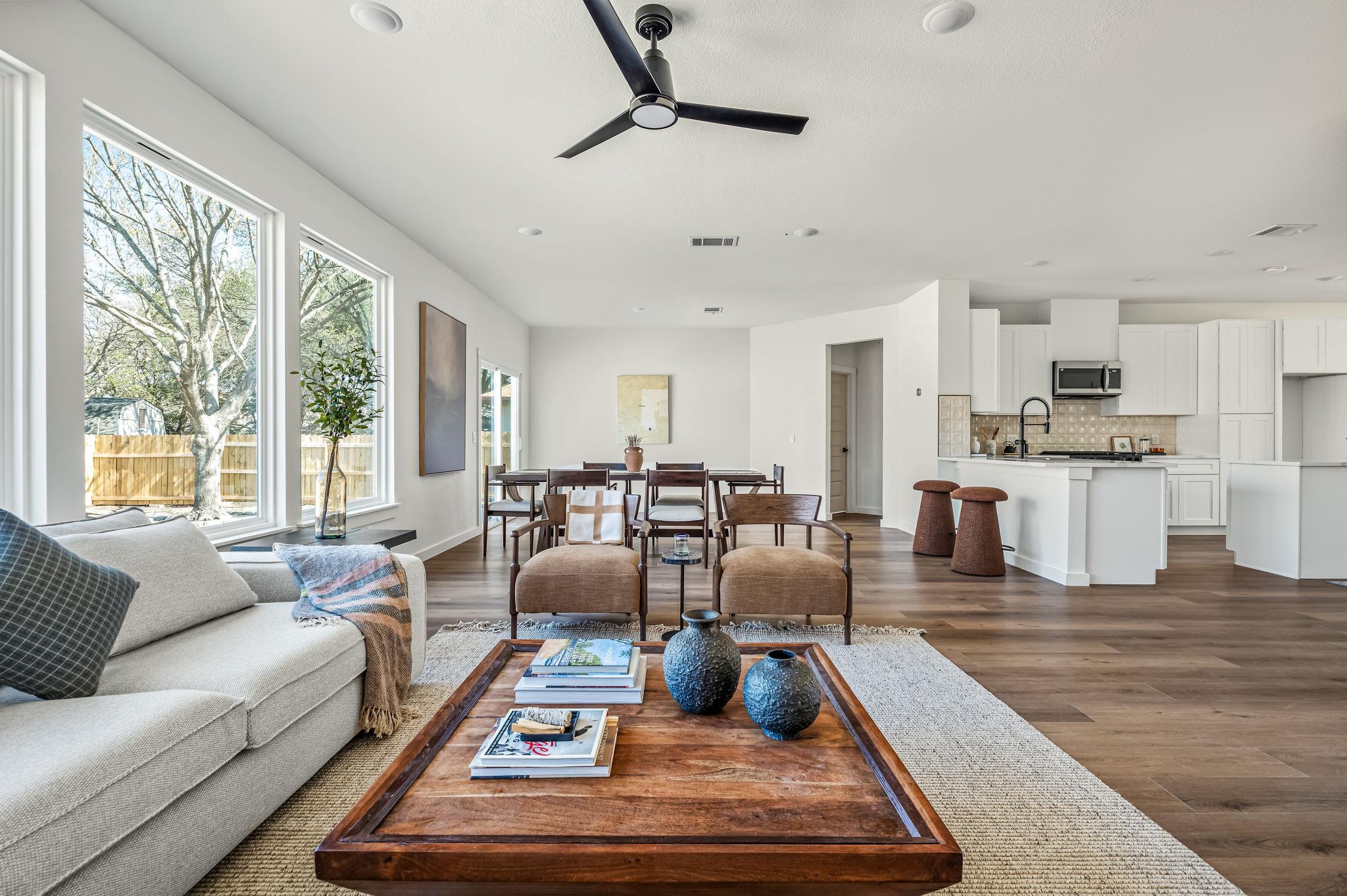 1516 Natural Bridge LN