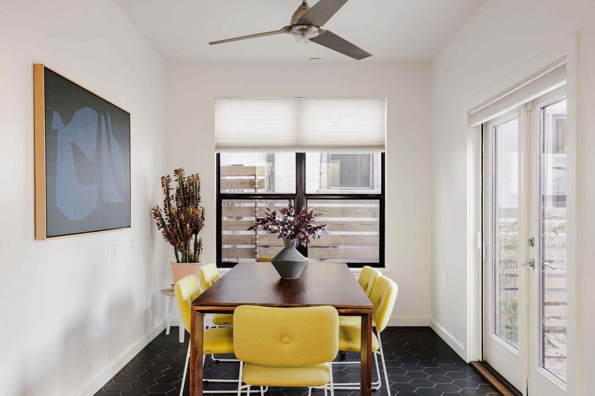 1601 Alameda DR