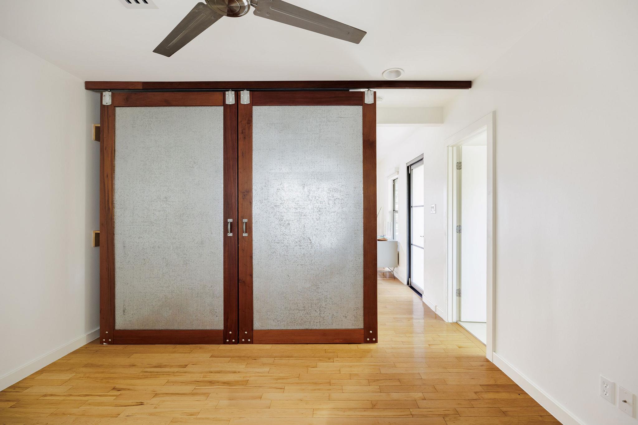 1601 Alameda DR