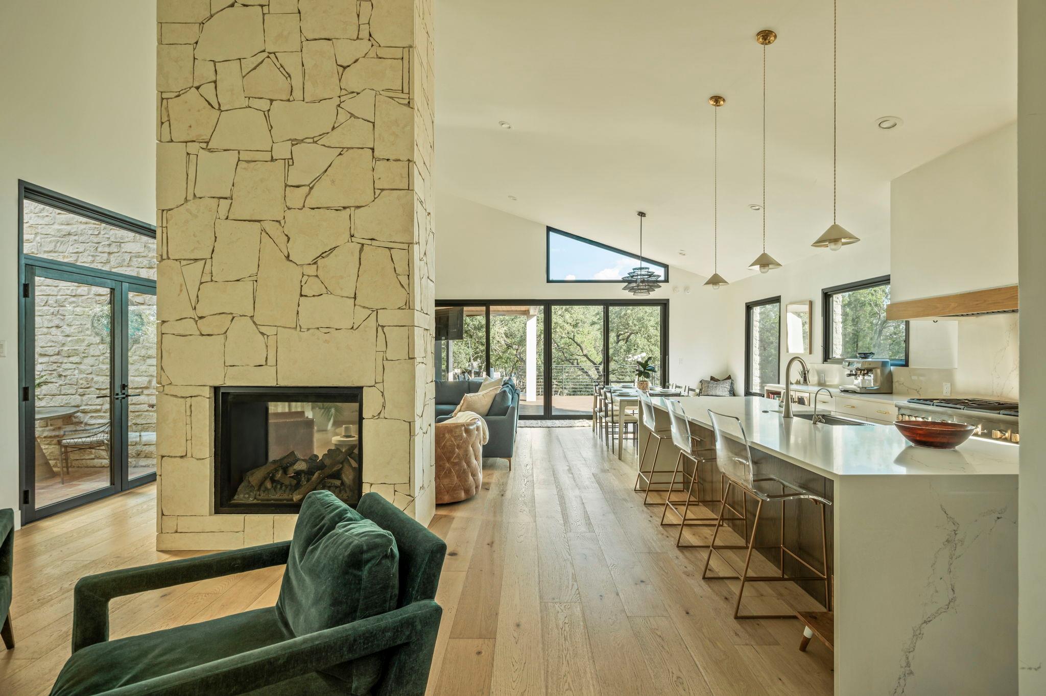 6301 Mountain Park CV