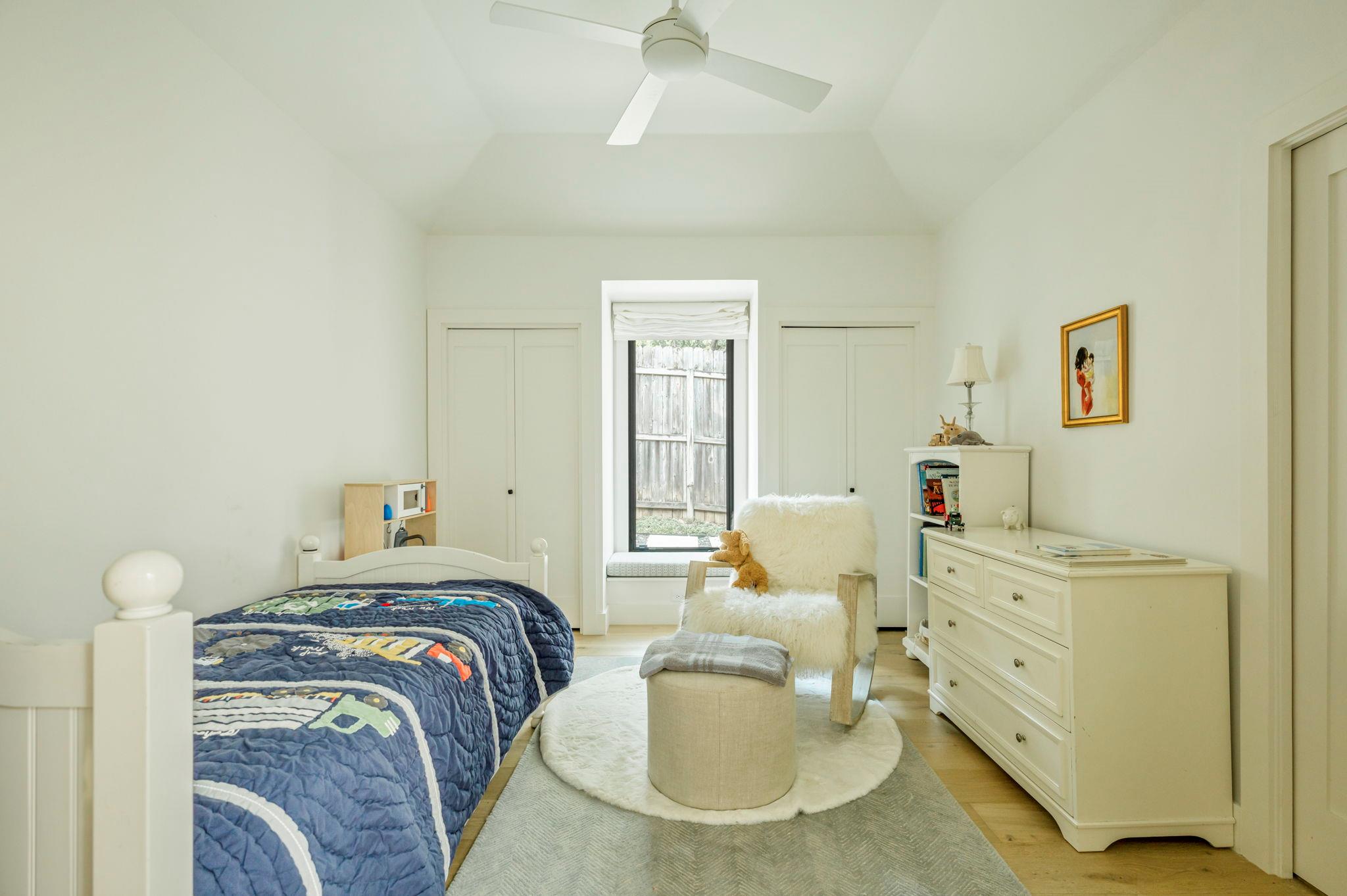 6301 Mountain Park CV