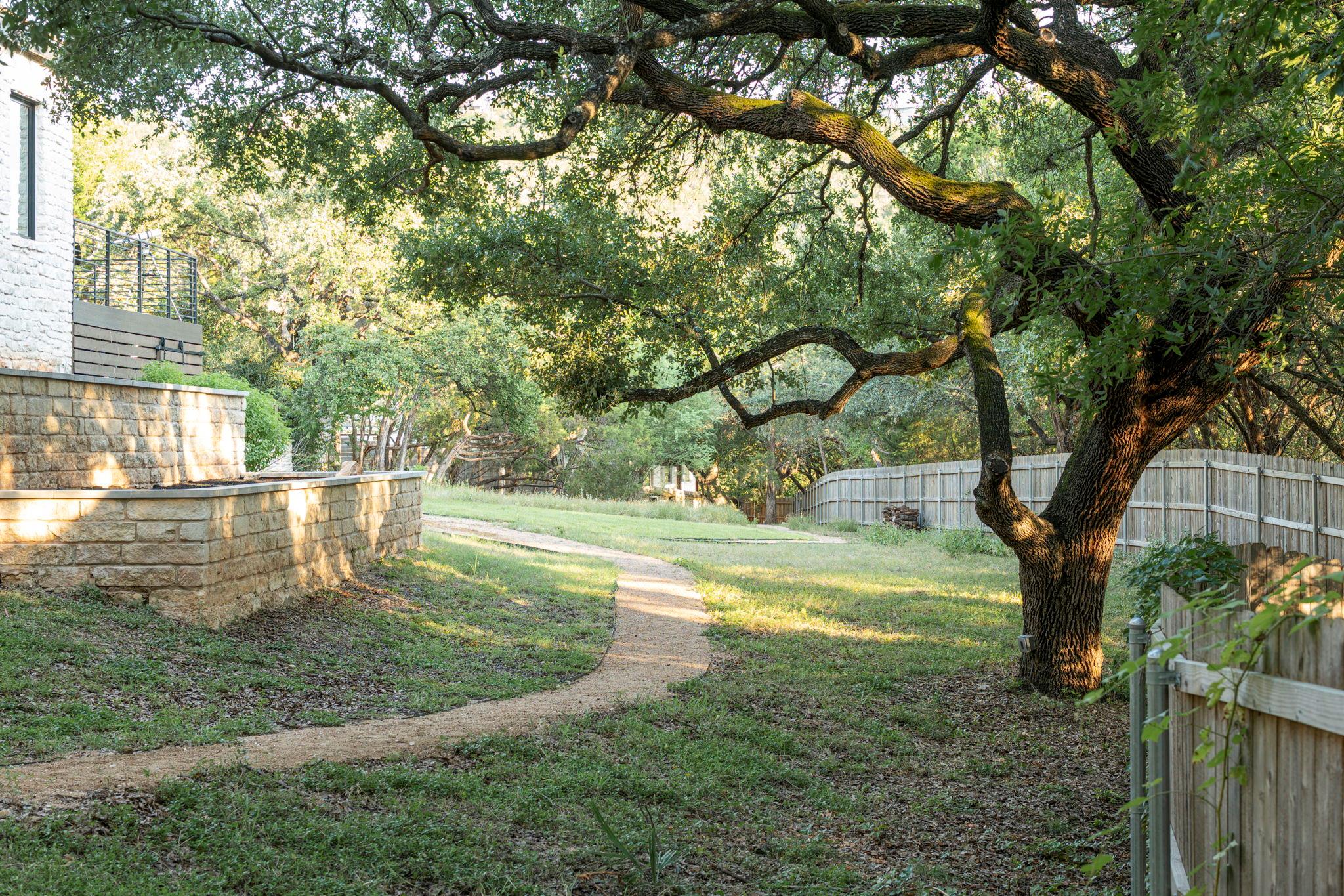 6301 Mountain Park CV