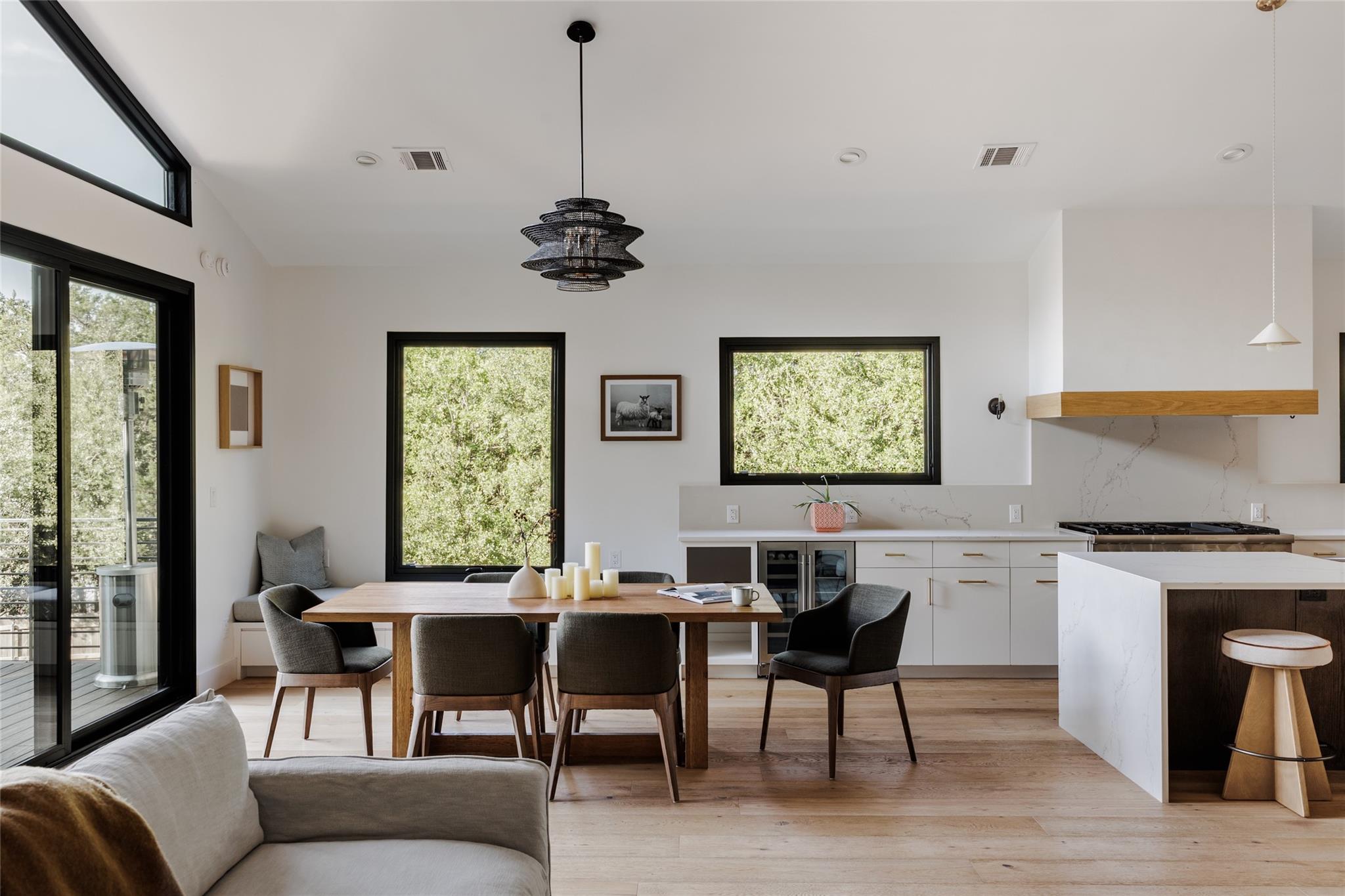 6301 Mountain Park CV