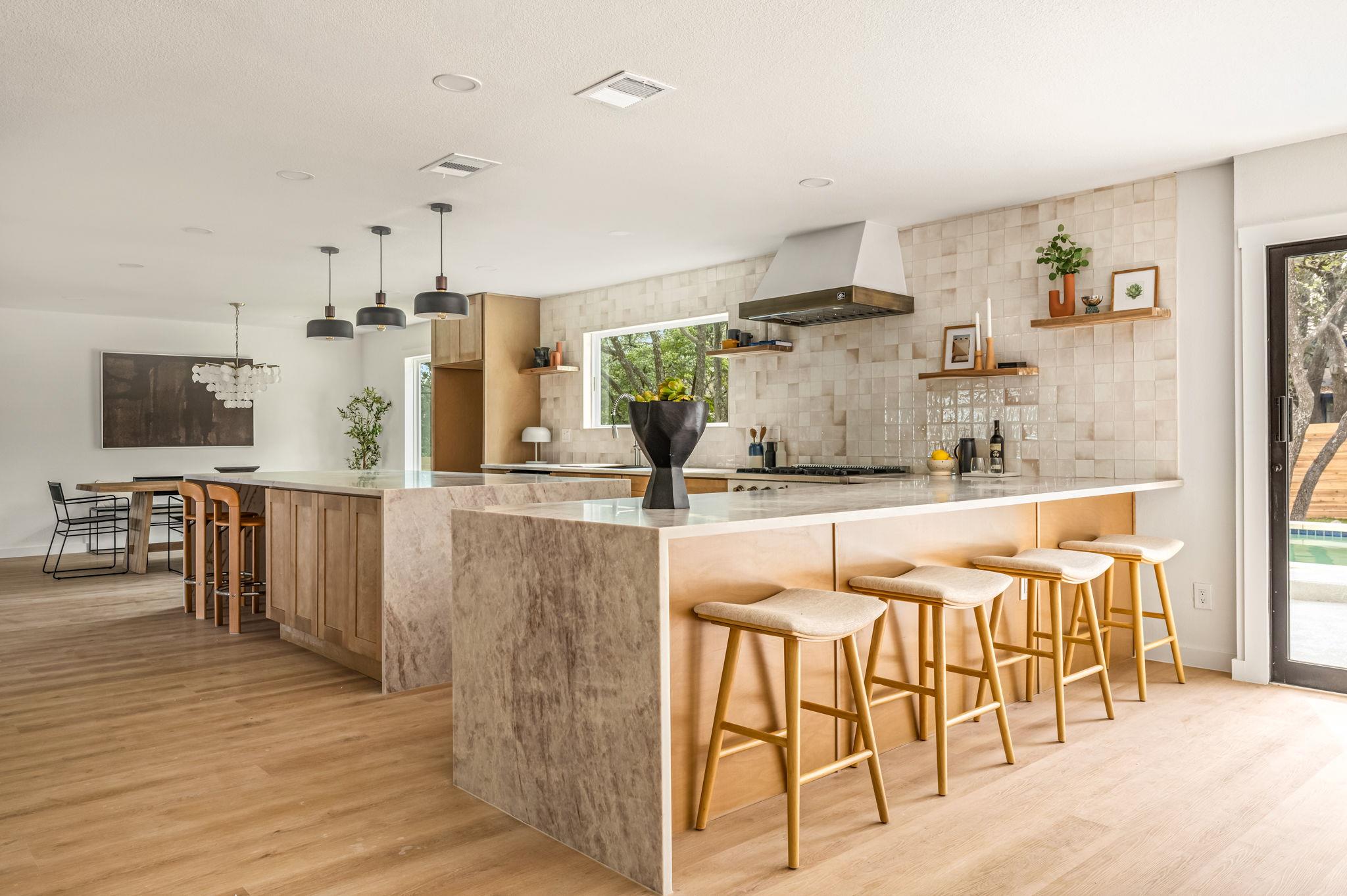 5901 Rain Creek PKWY