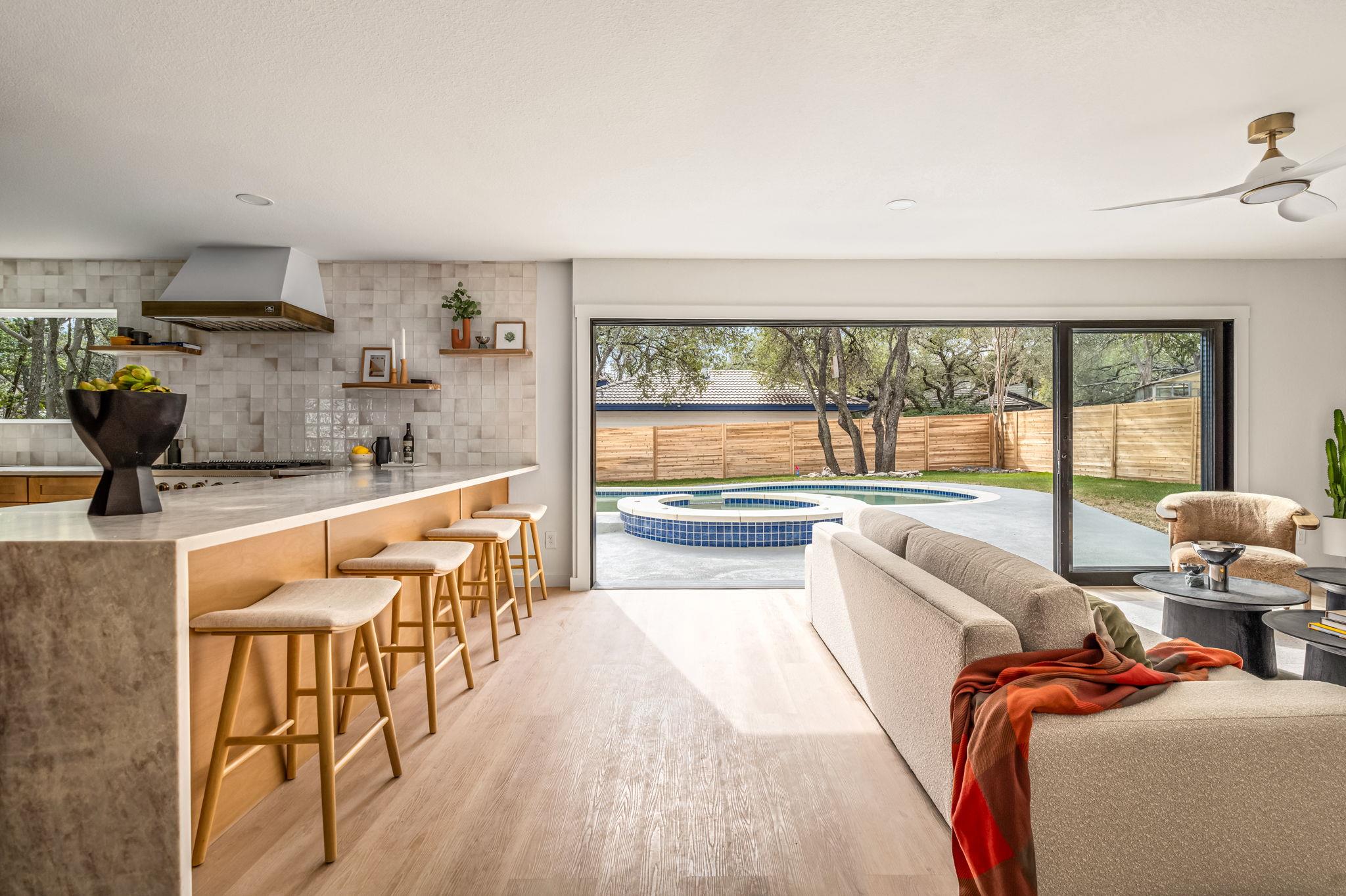 5901 Rain Creek PKWY