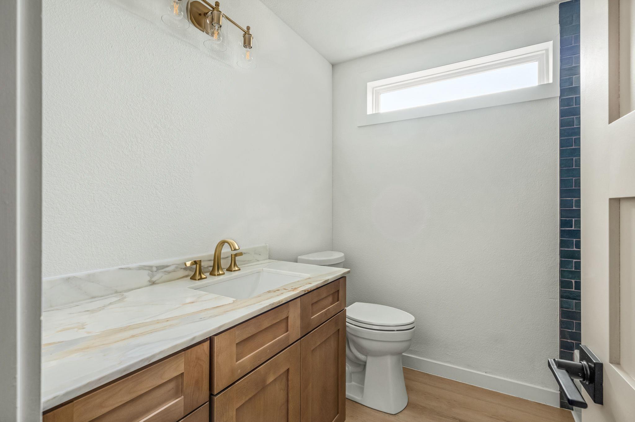 5901 Rain Creek PKWY