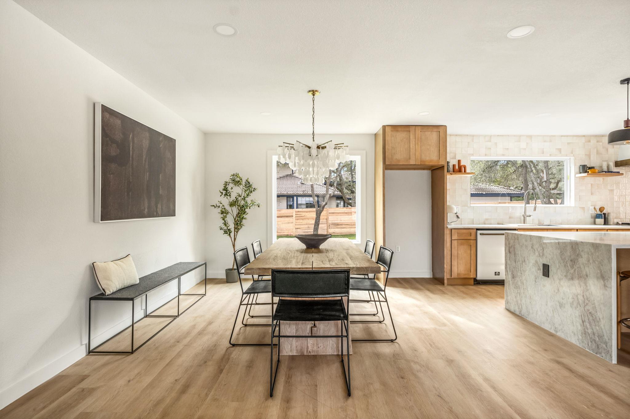 5901 Rain Creek PKWY