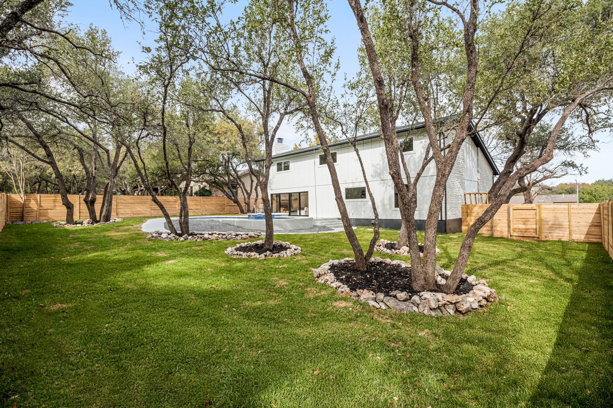 5901 Rain Creek PKWY