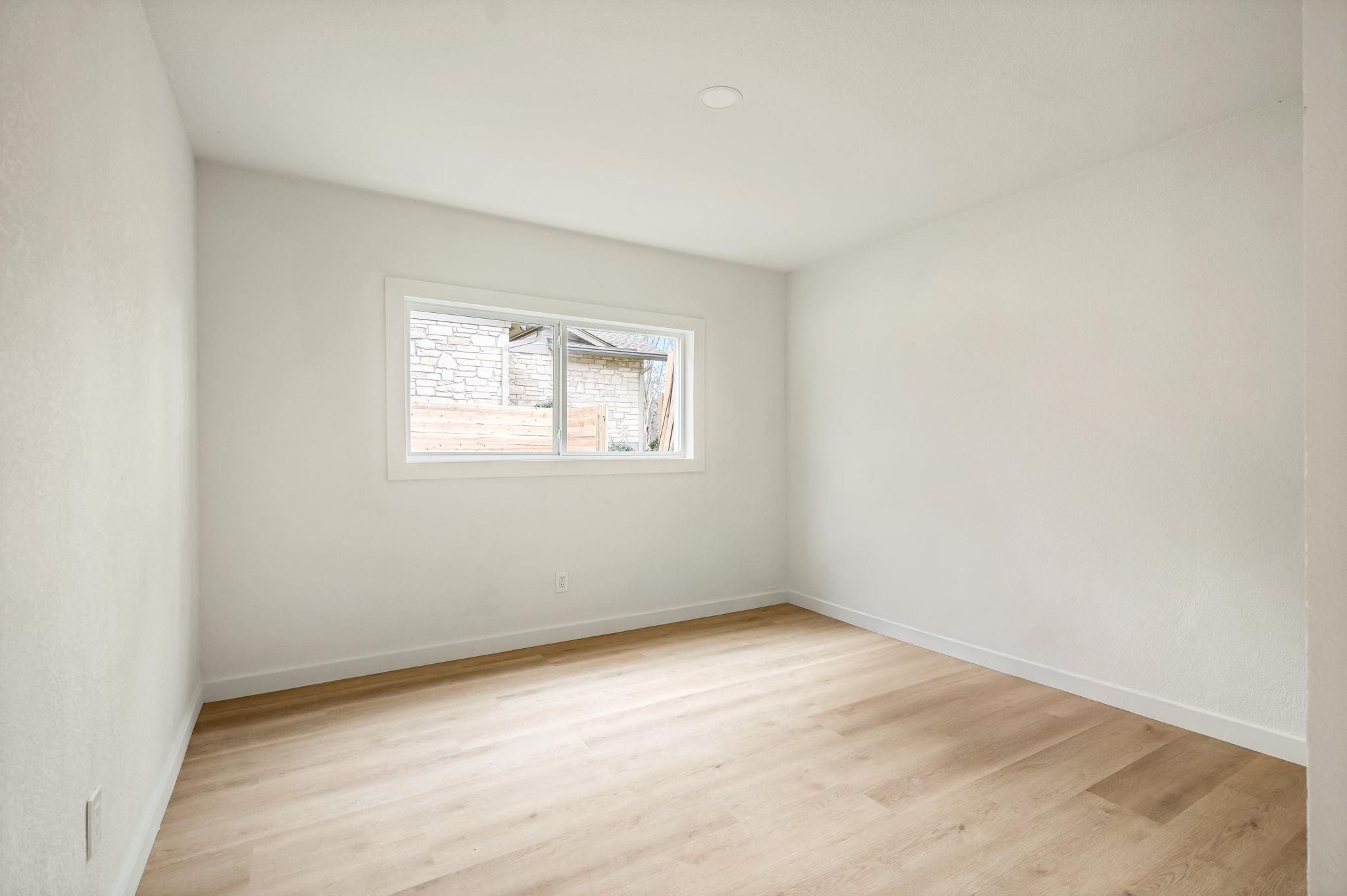 5901 Rain Creek PKWY