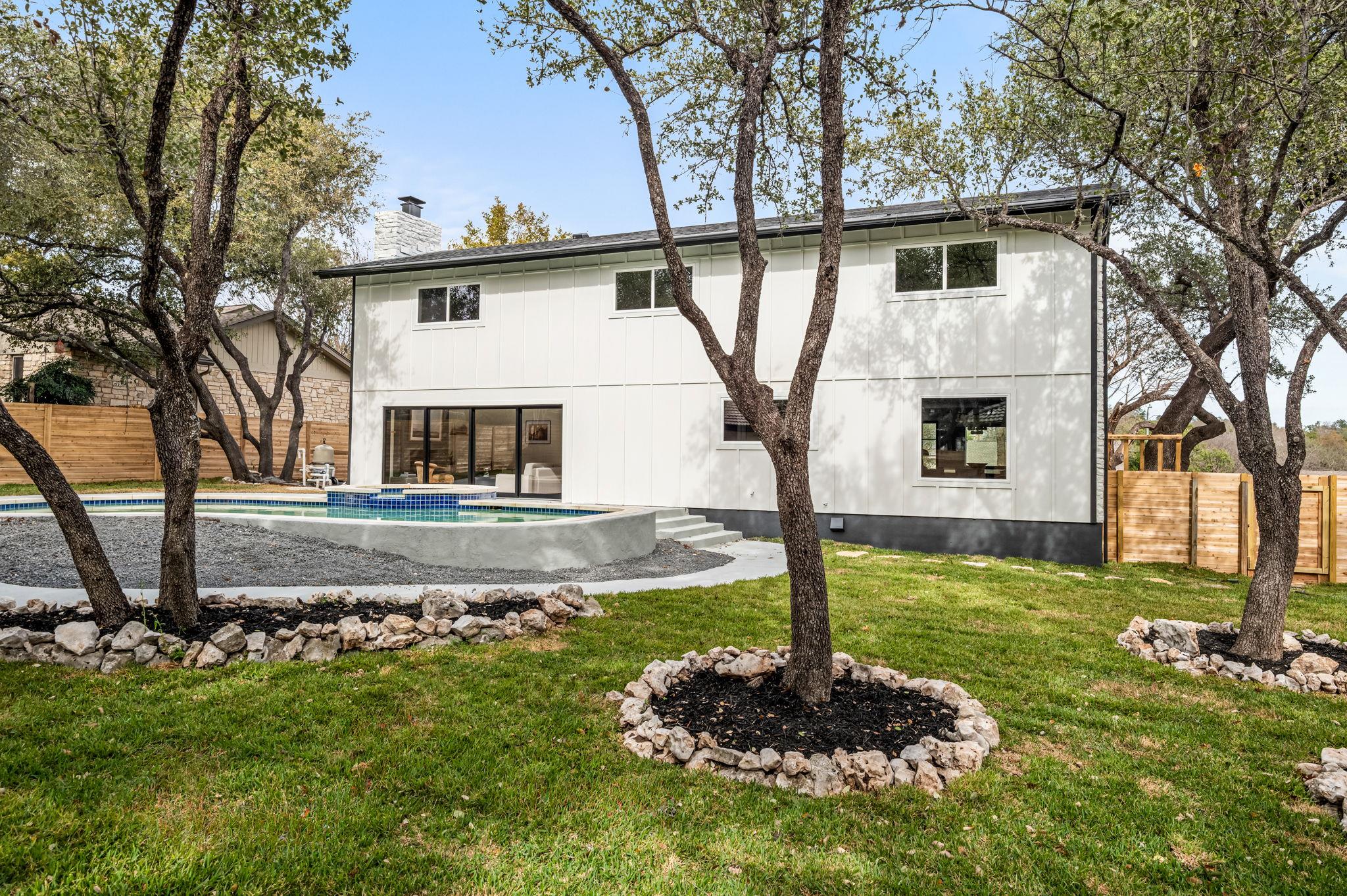 5901 Rain Creek PKWY