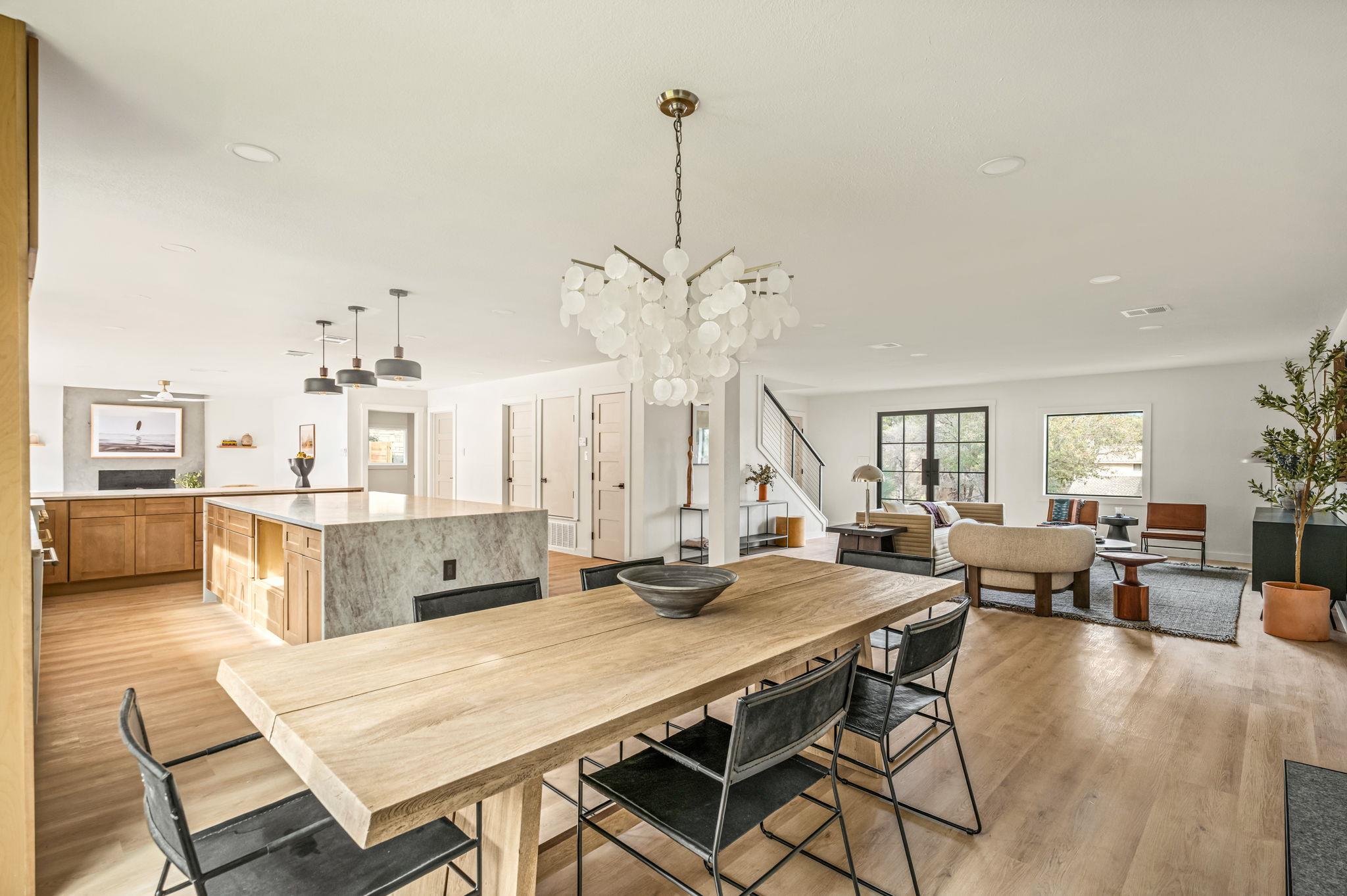 5901 Rain Creek PKWY