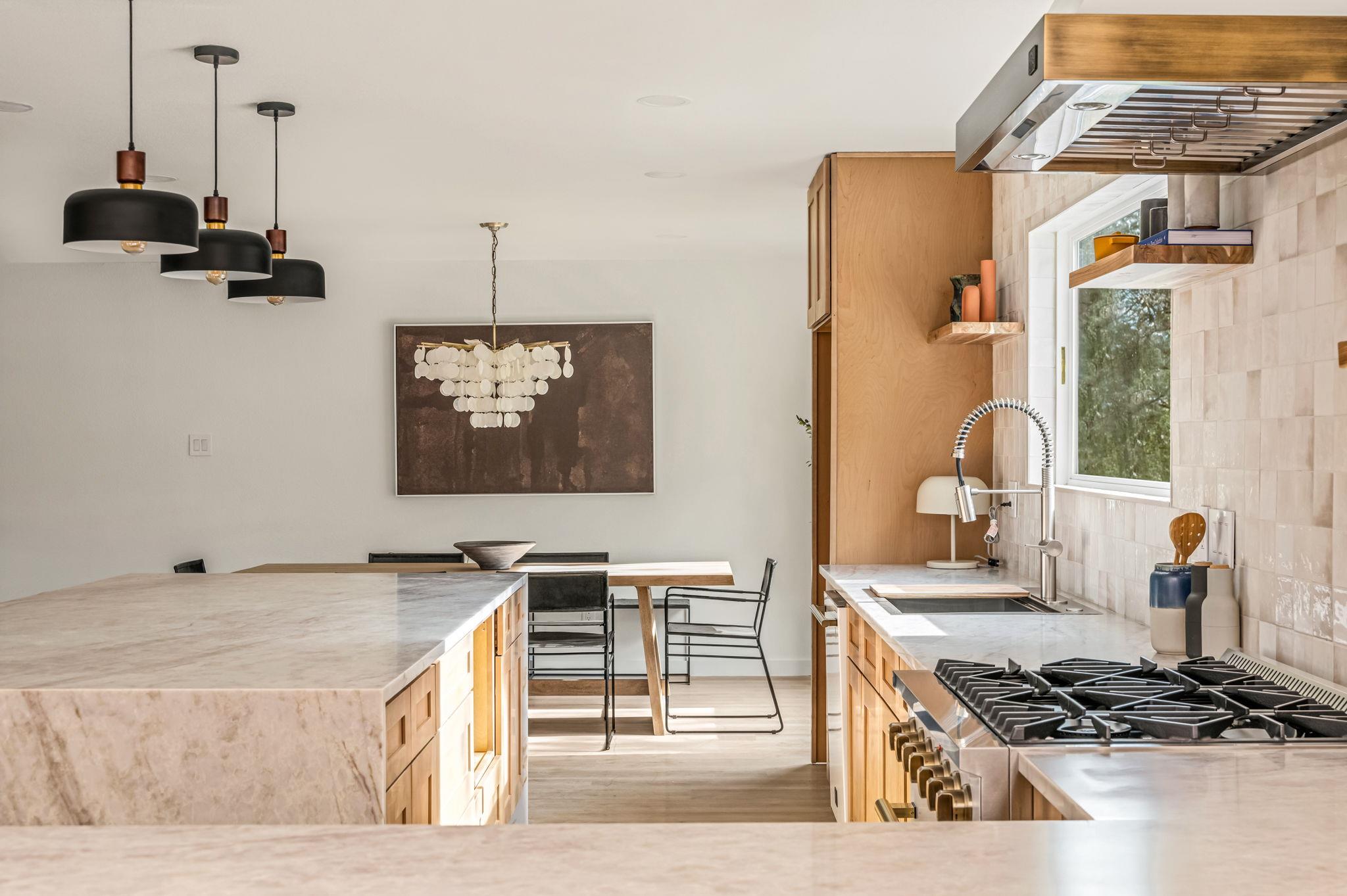 5901 Rain Creek PKWY