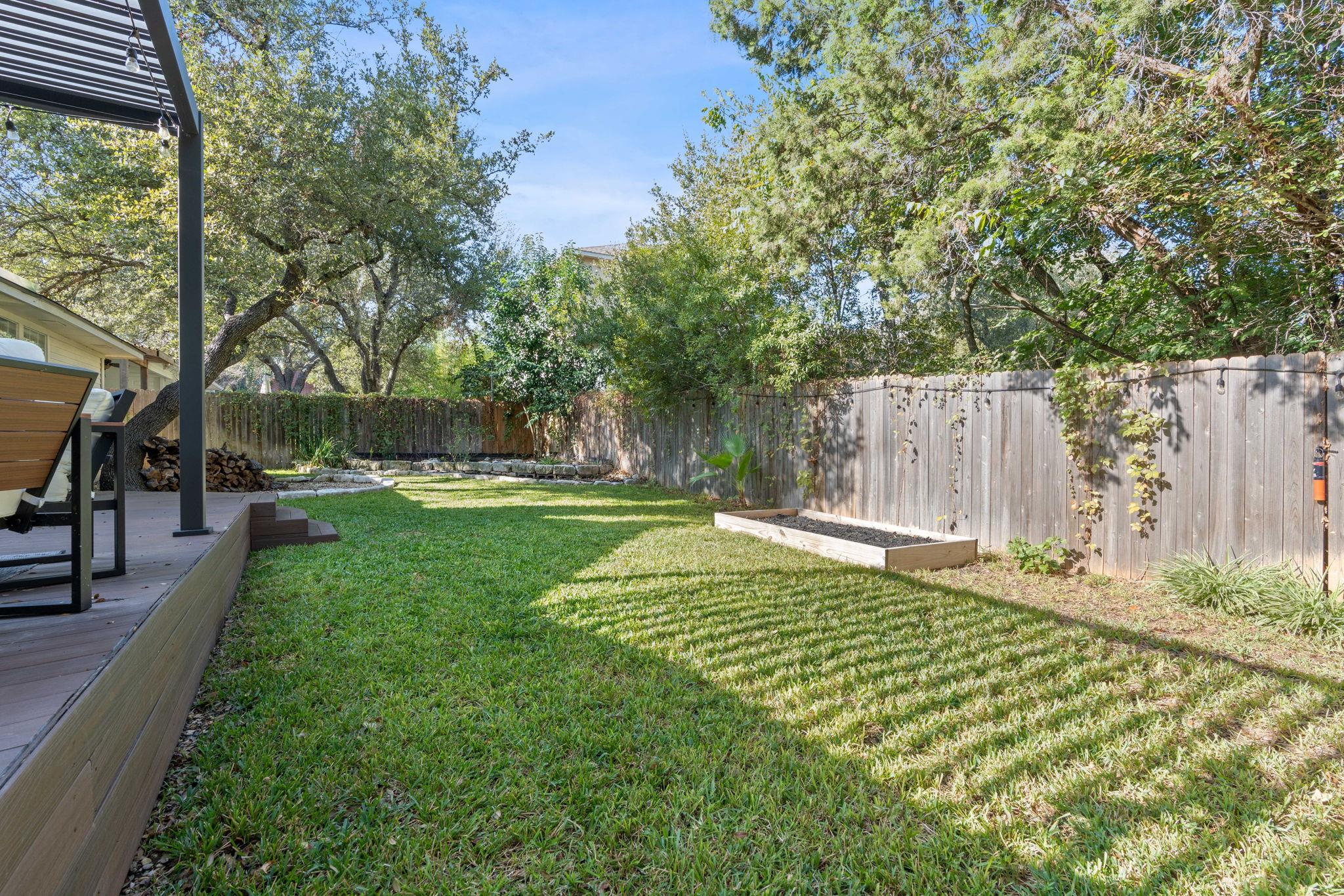 6716 Edwardson CV