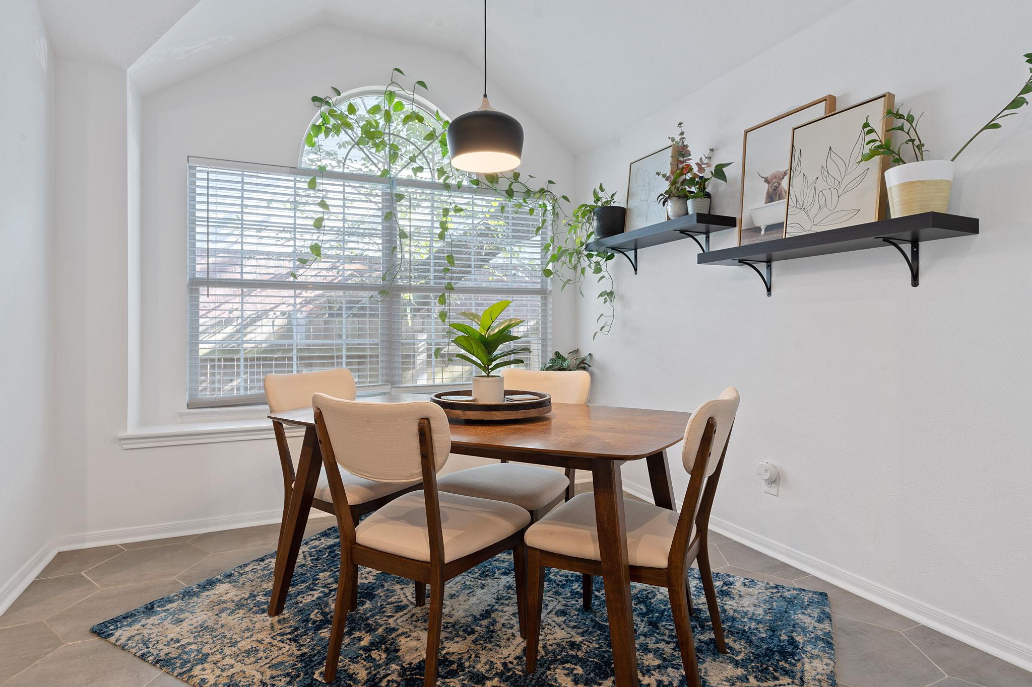 6716 Edwardson CV