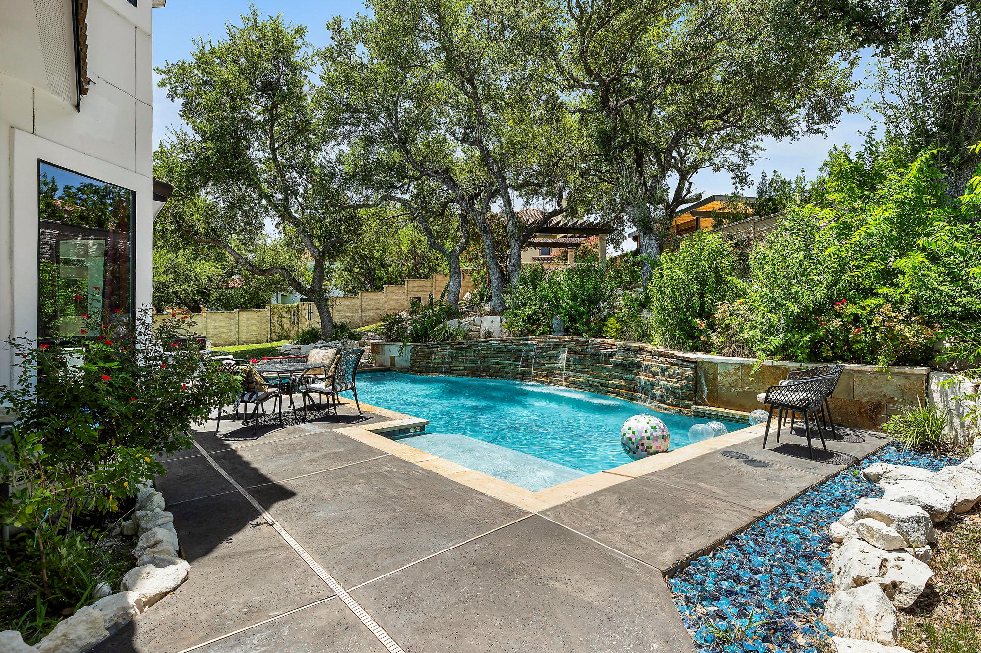2900 Pamella CT