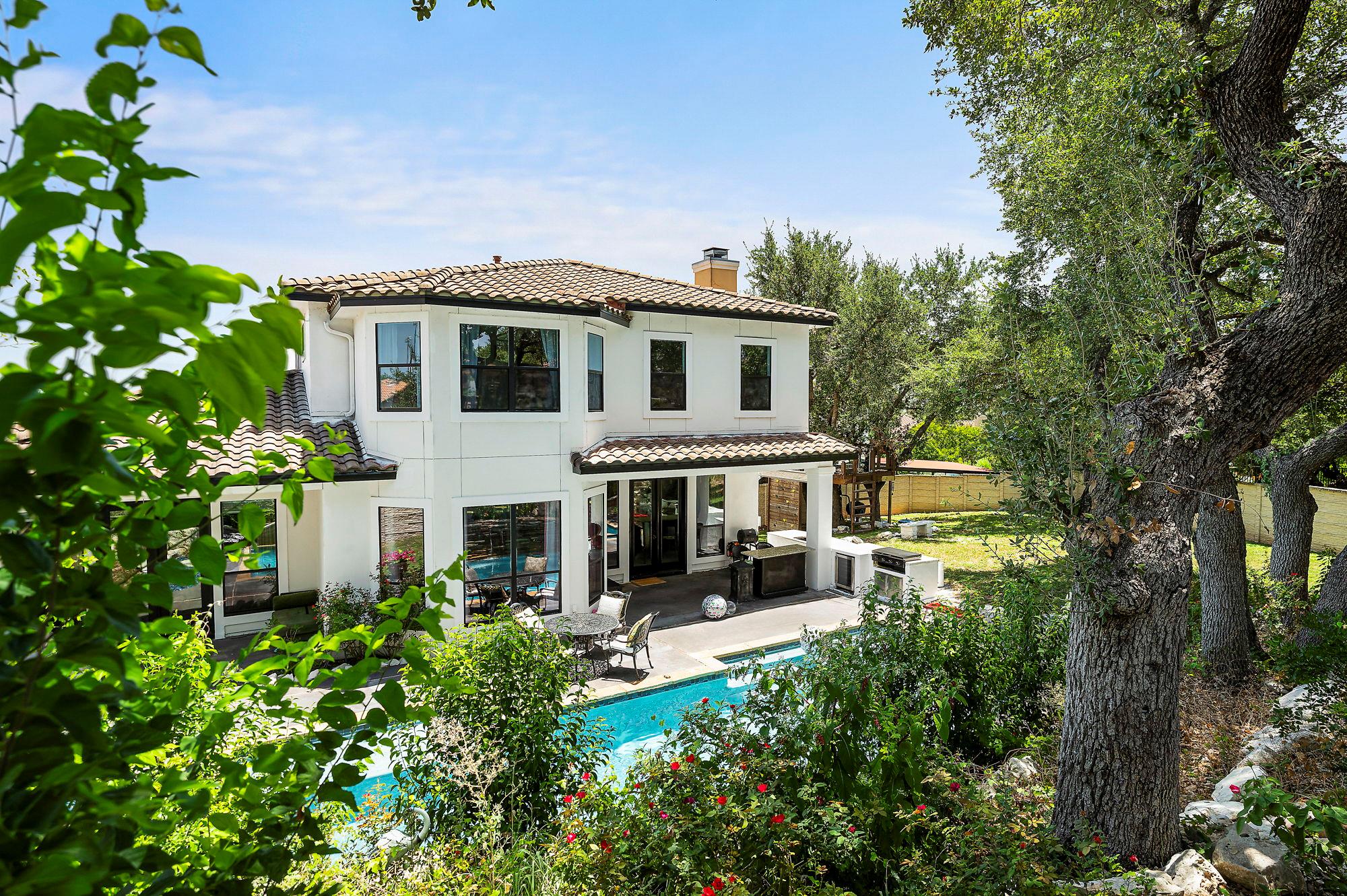 2900 Pamella CT