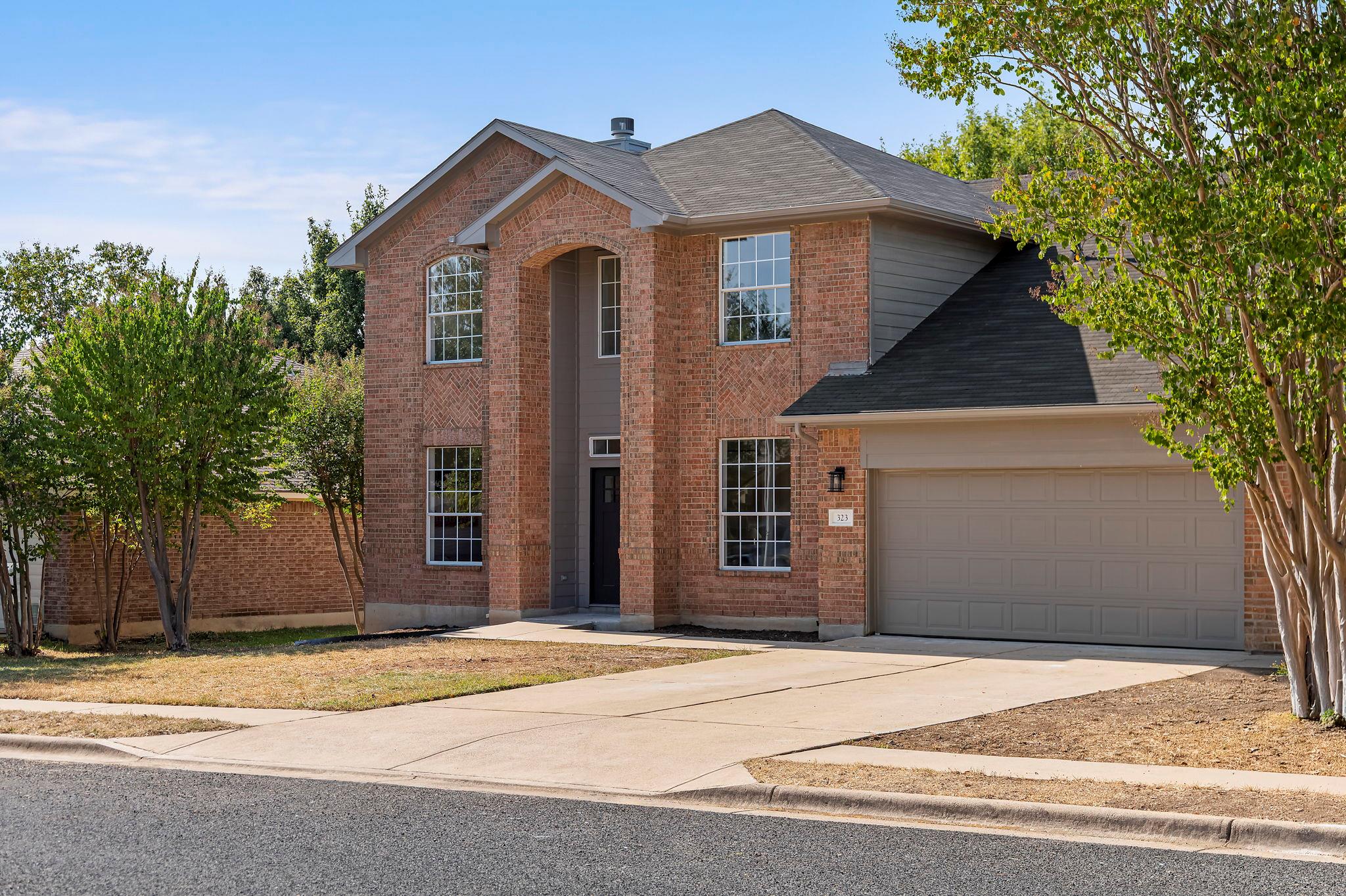 323 Ranier LN, Round Rock