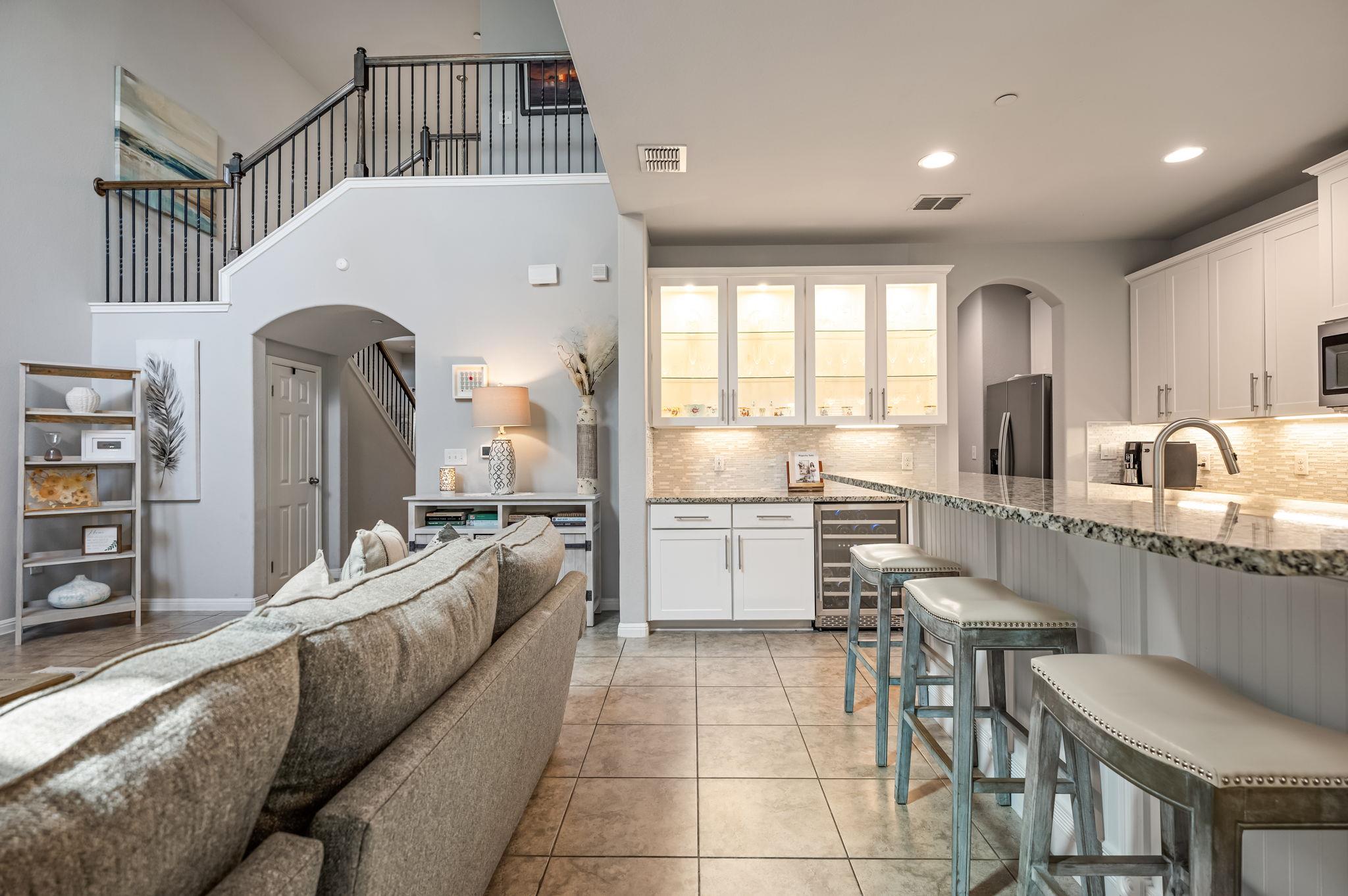 12902 Leatherback LN