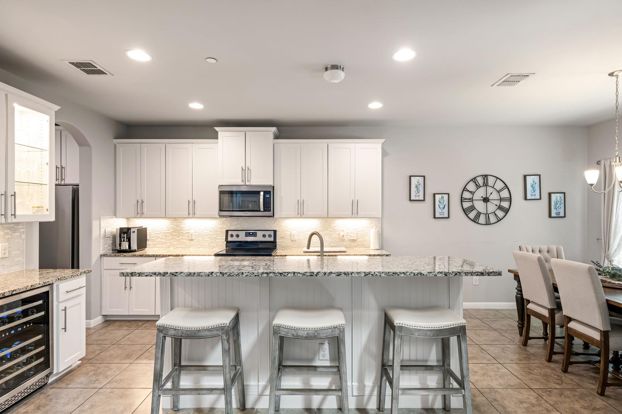 12902 Leatherback LN