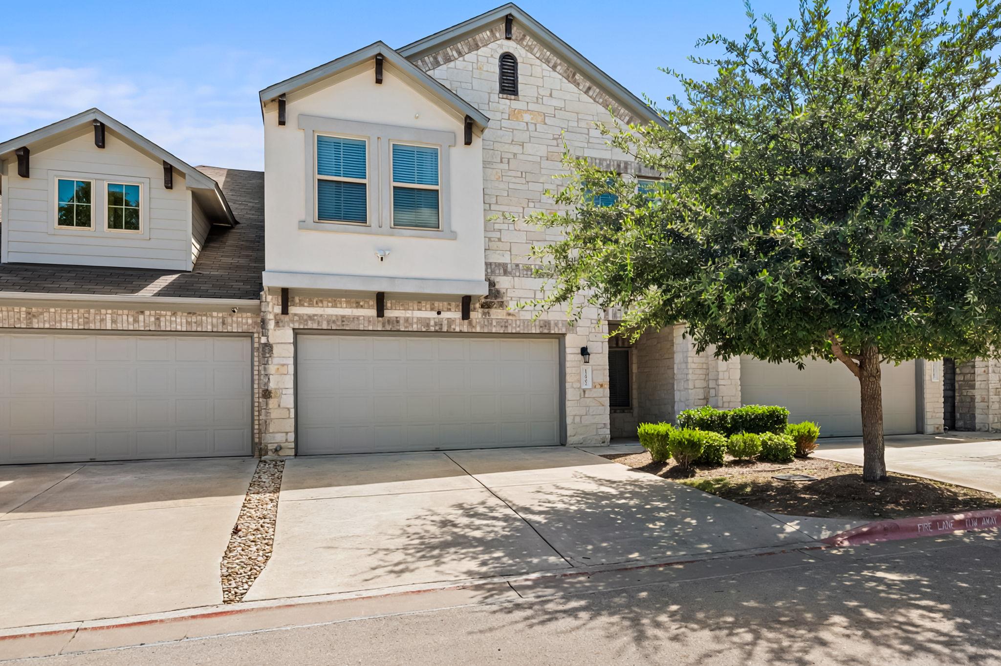 12902 Leatherback LN