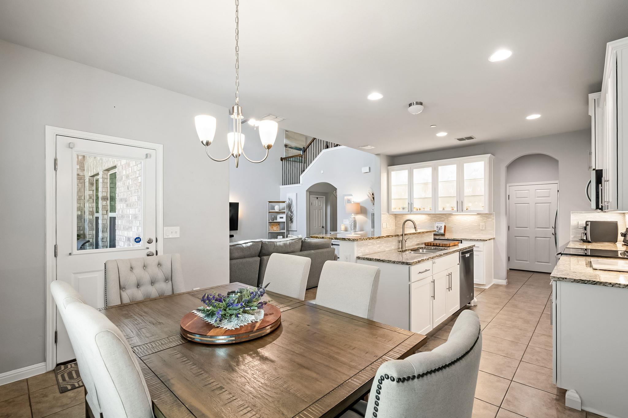 12902 Leatherback LN