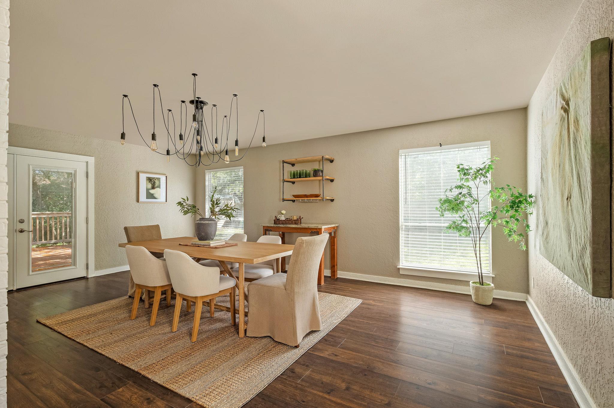 10401 Mourning Dove DR