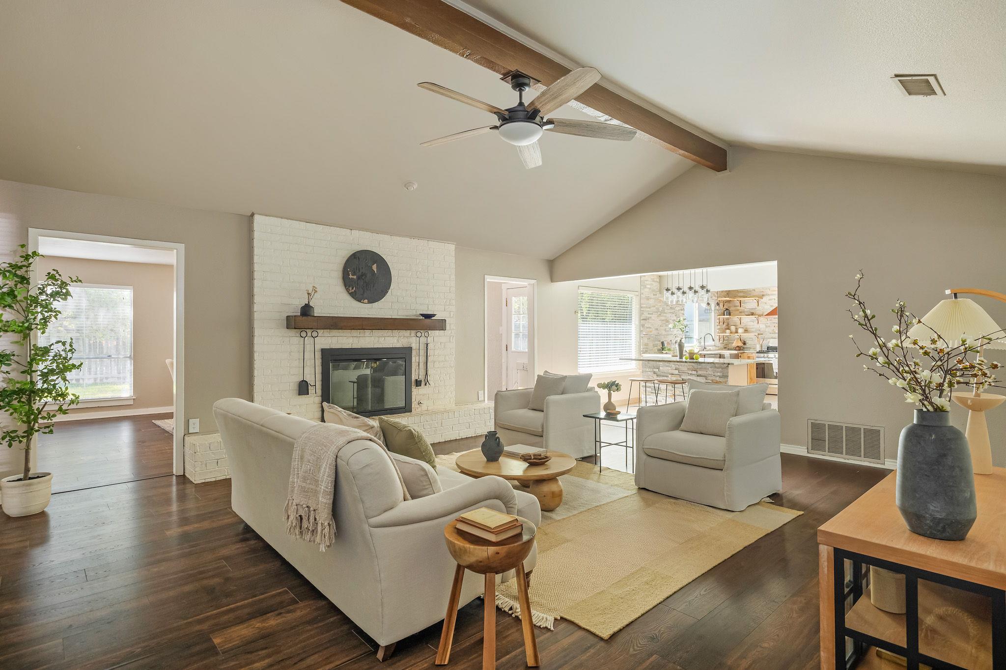 10401 Mourning Dove DR