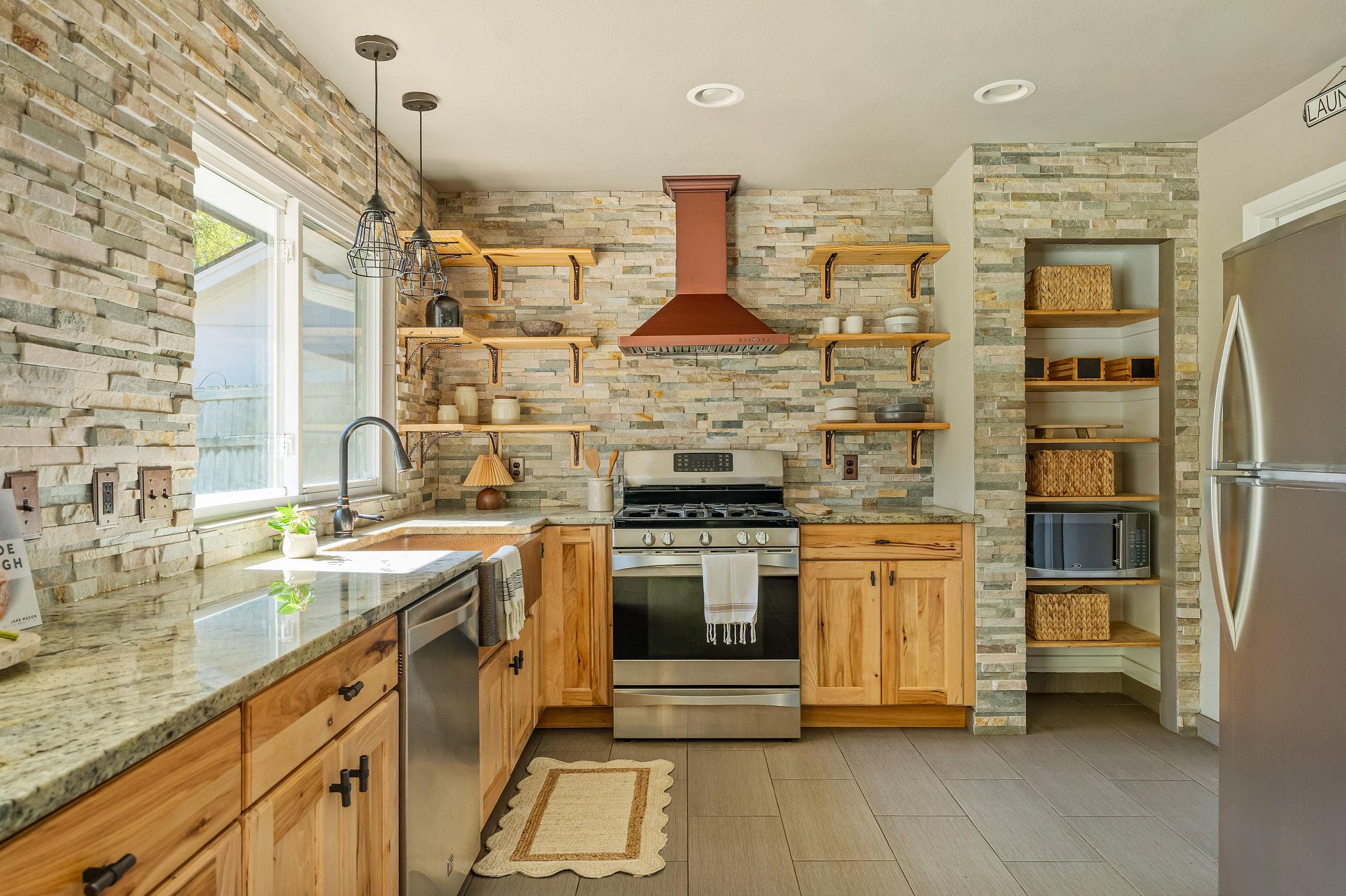 10401 Mourning Dove DR