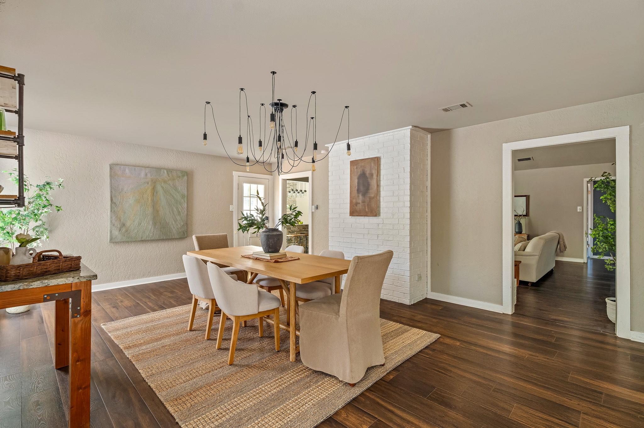 10401 Mourning Dove DR