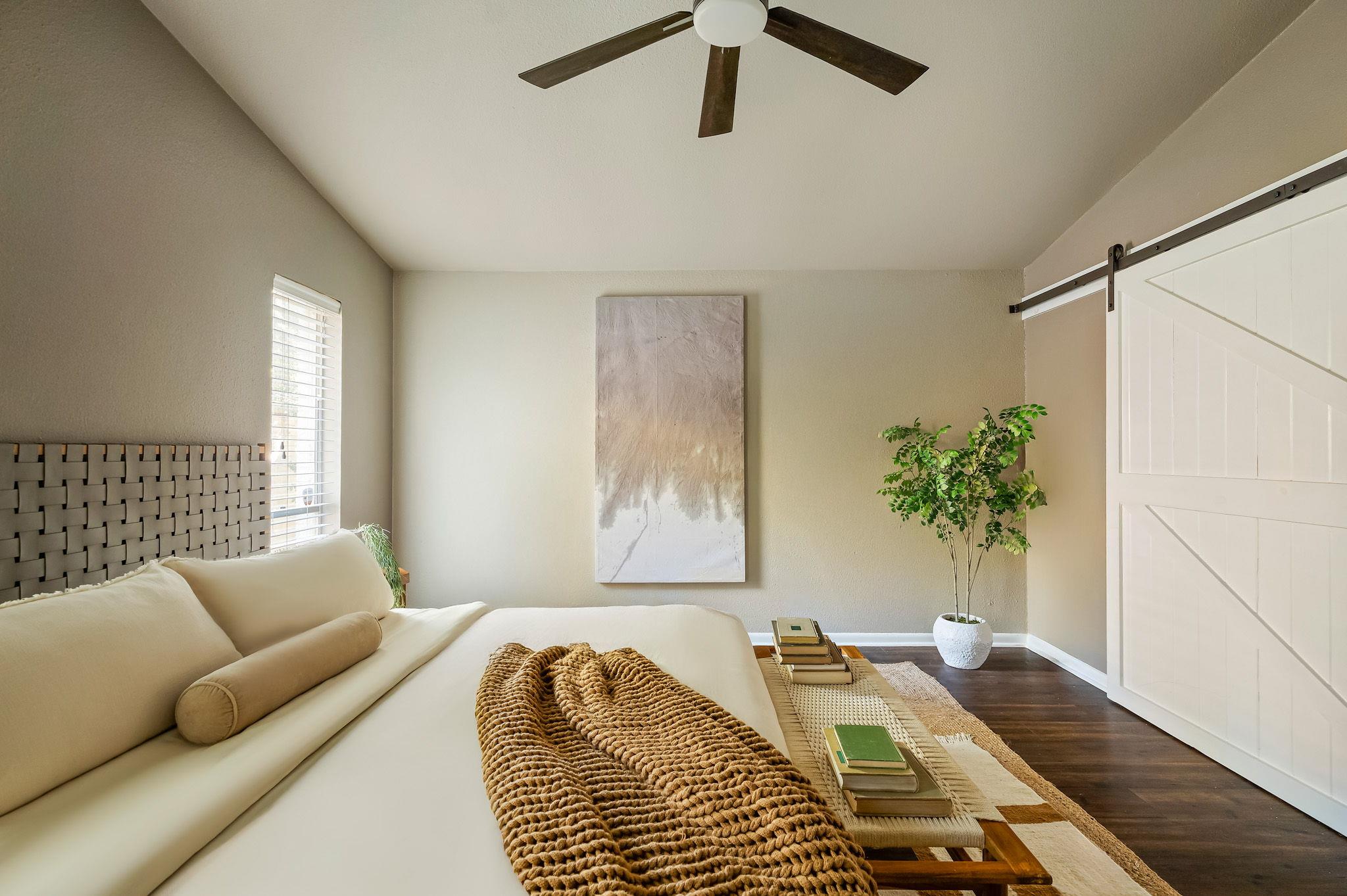 10401 Mourning Dove DR