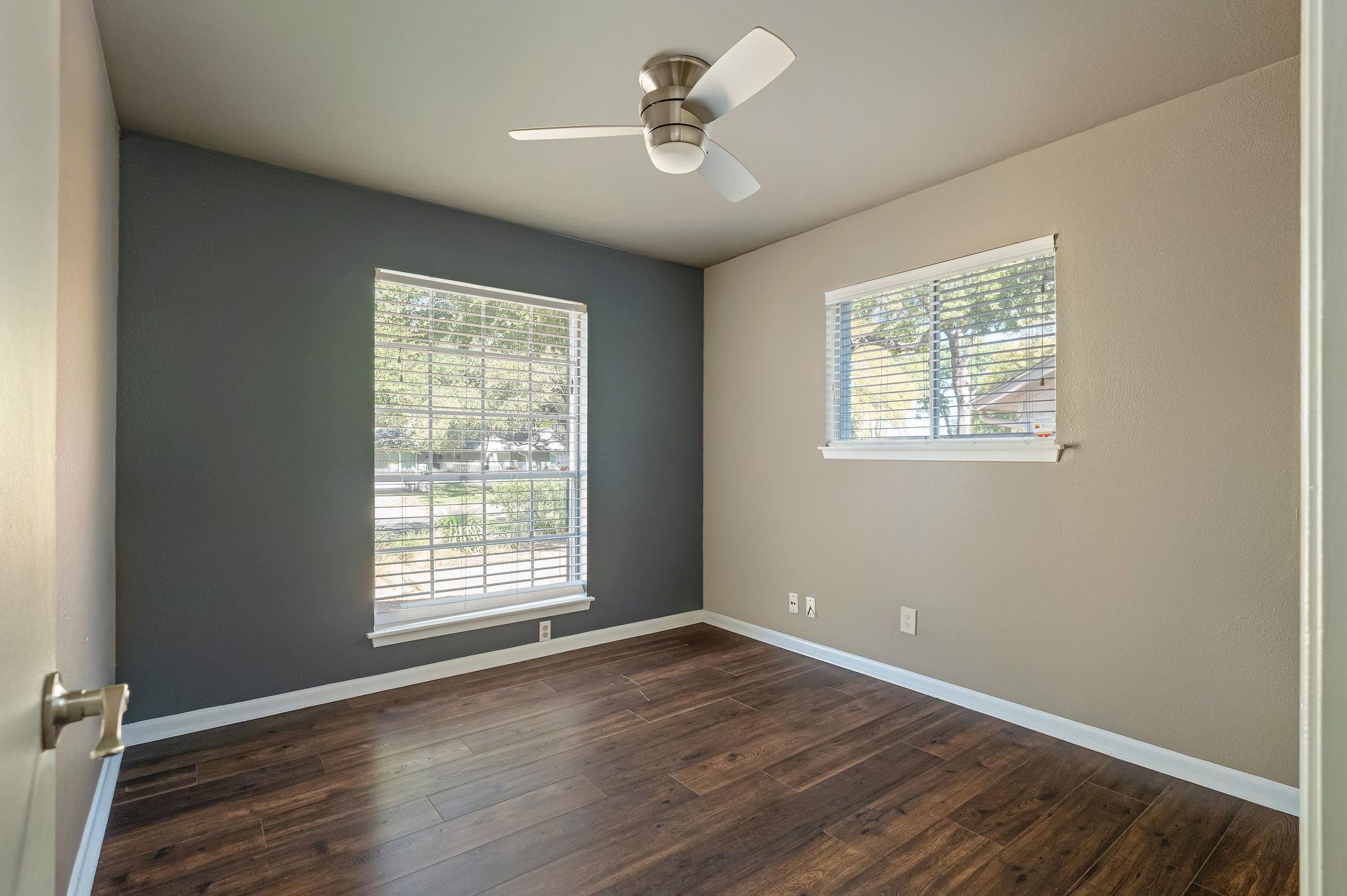 10401 Mourning Dove DR