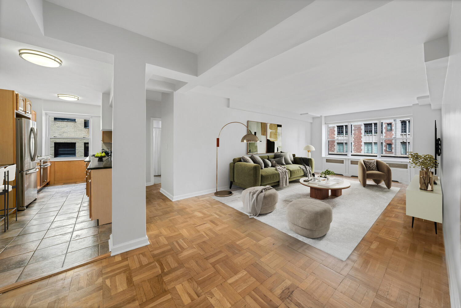 2 TUDOR CITY Place 8GN