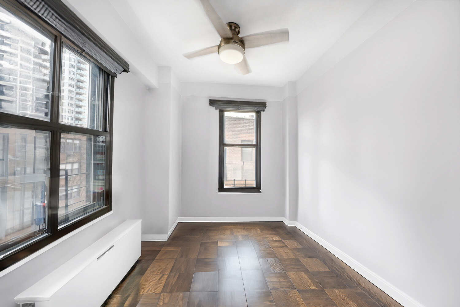 2 TUDOR CITY Place 11KN