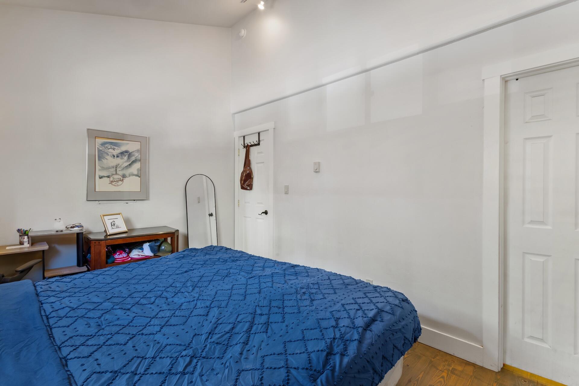 35 Pilot Knob Lane Unit: 302